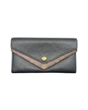 Louis Vuitton Double V Wallet
