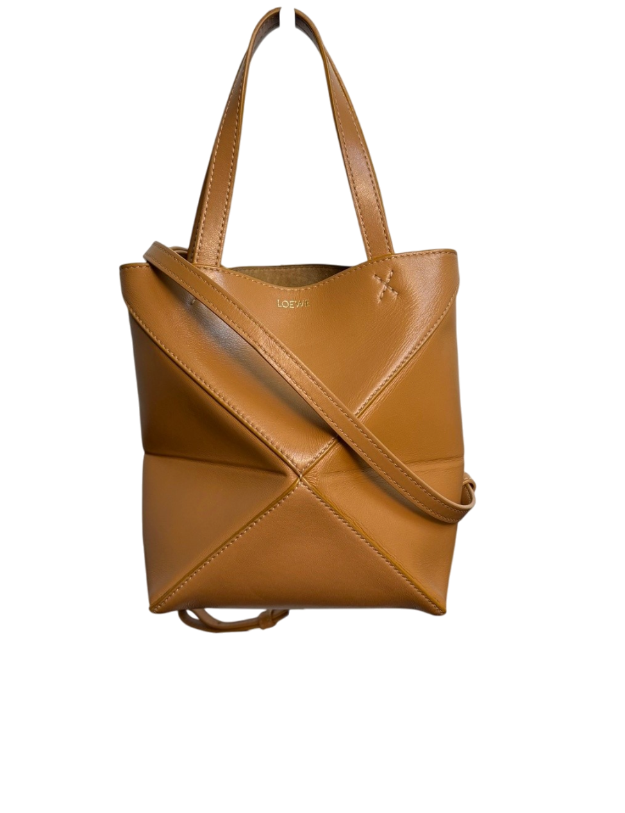 Frontbagwithstrap-Photoroom.png