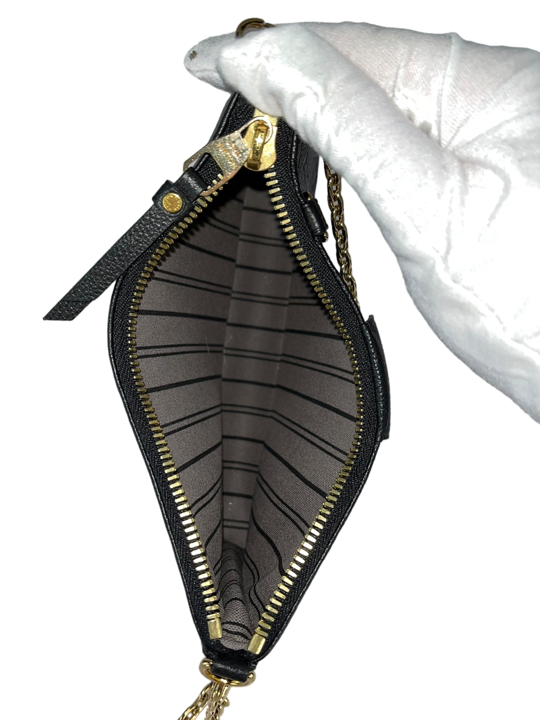 Louis Vuitton Easy Pouch On Strap