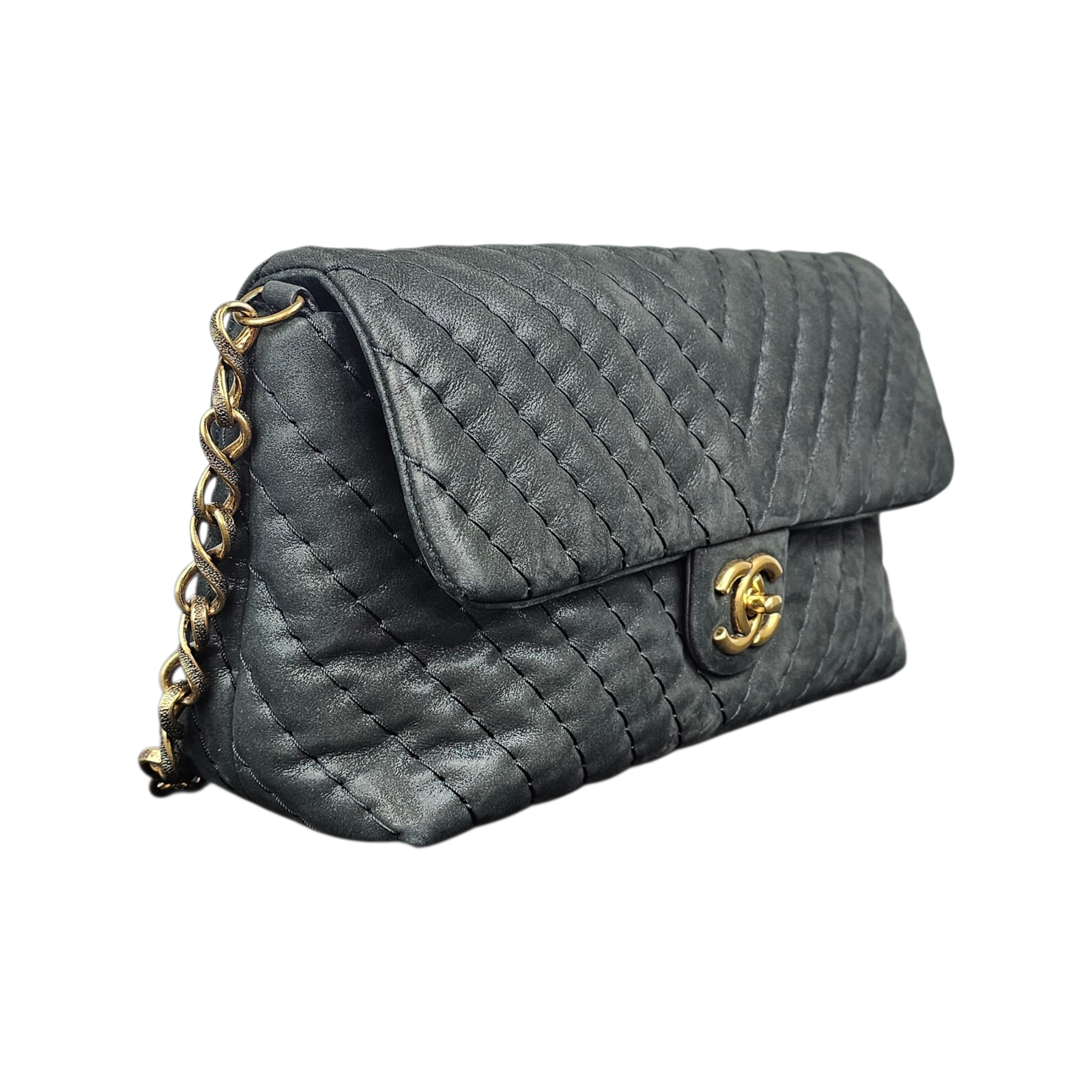 Chanel Jumbo Chevron Double Flap
