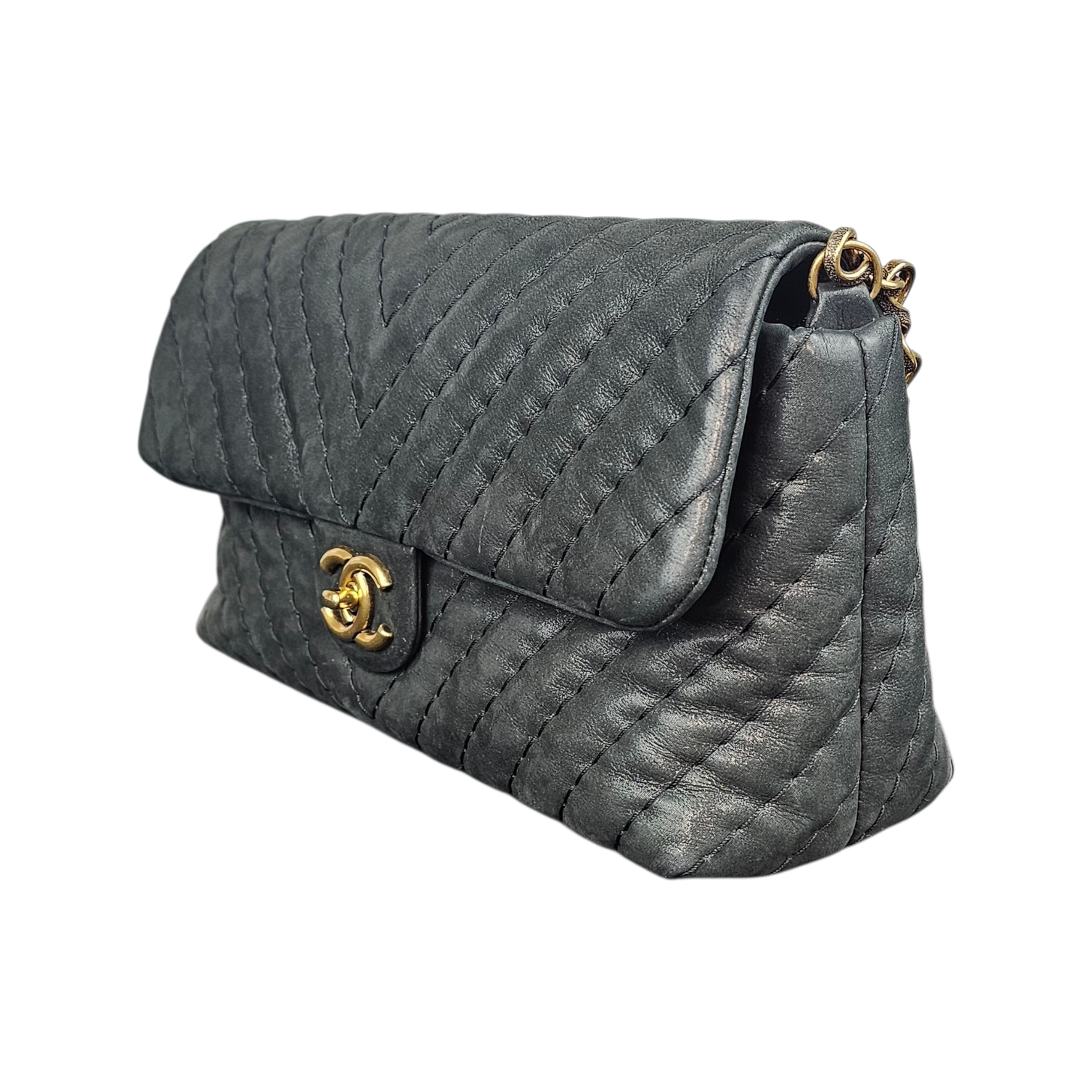 Chanel Jumbo Chevron Double Flap
