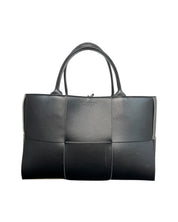 Bottega Veneta Arco Maxi