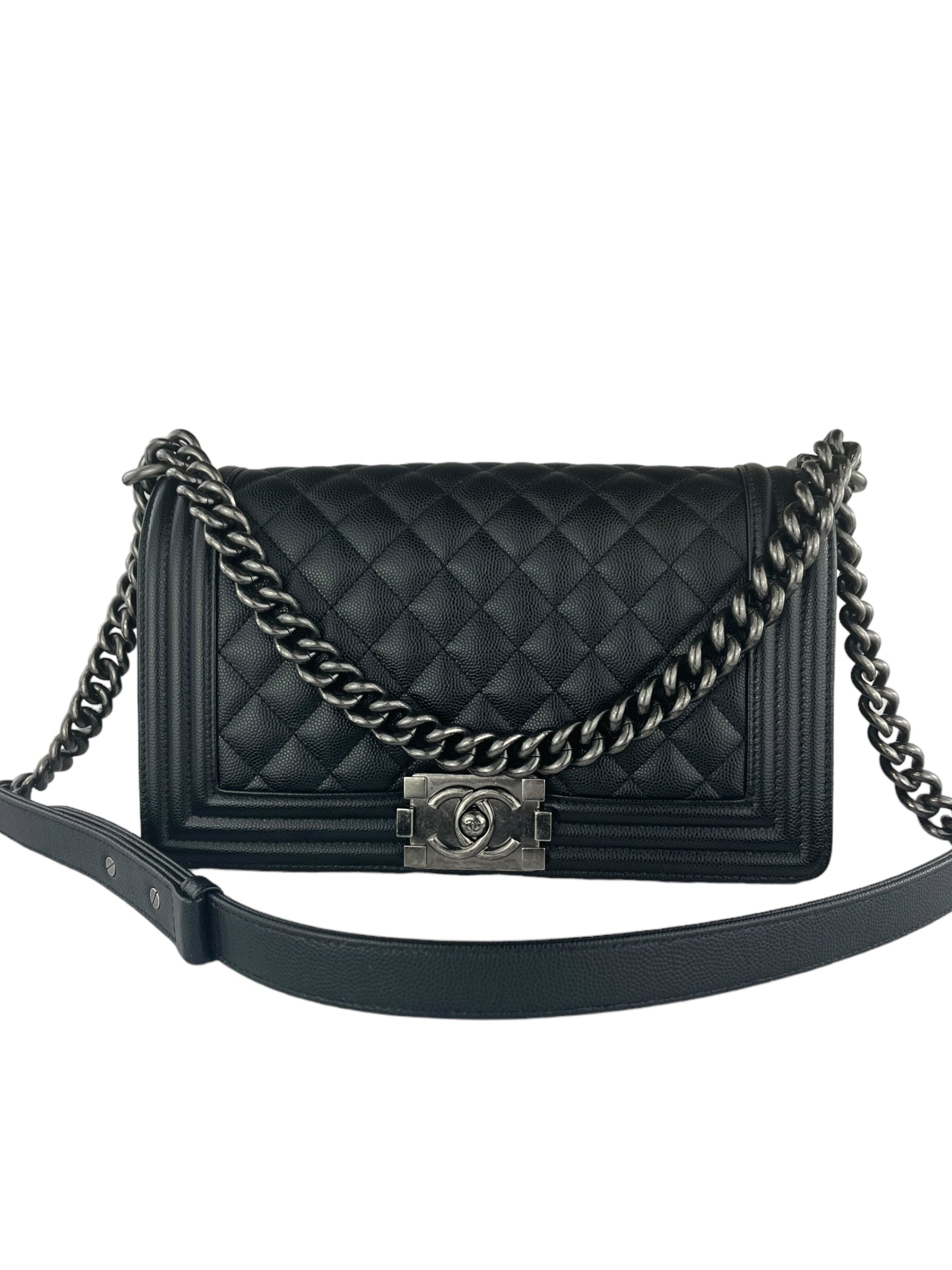 Chanel Boy Bag Old Medium Black Caviar