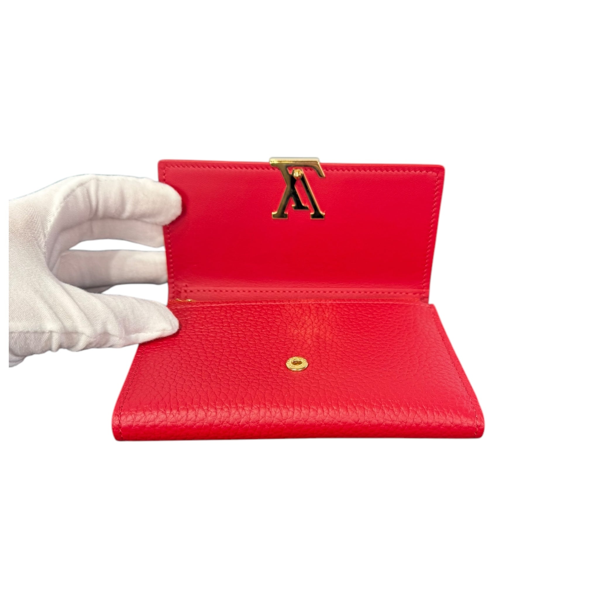 Louis Vuitton Capucines Compact Wallet