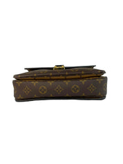 Louis Vuitton Pochette Metis Reverse Monogram