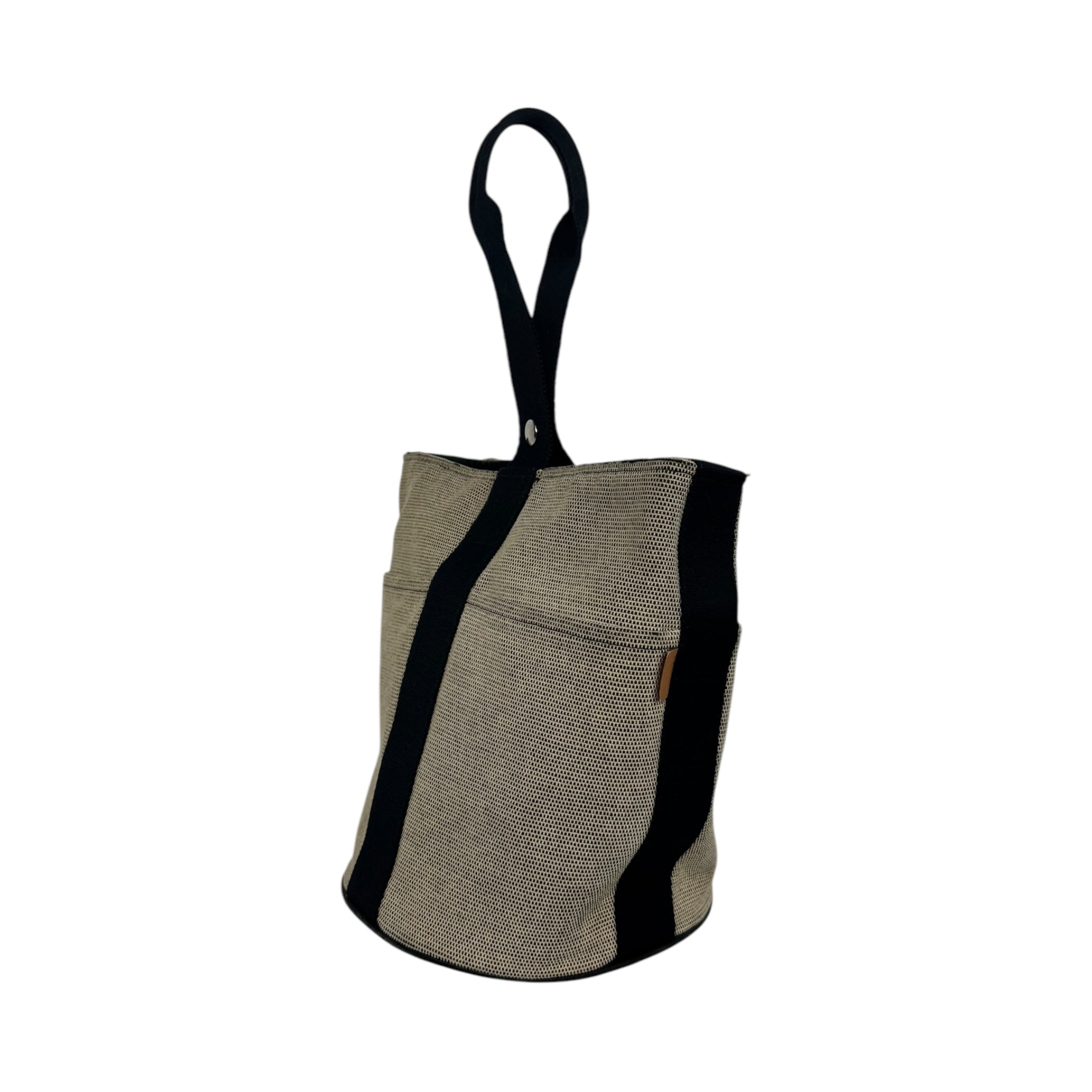 Hermès Toile Saxo Tote MM – The Luxury Exchange PDX