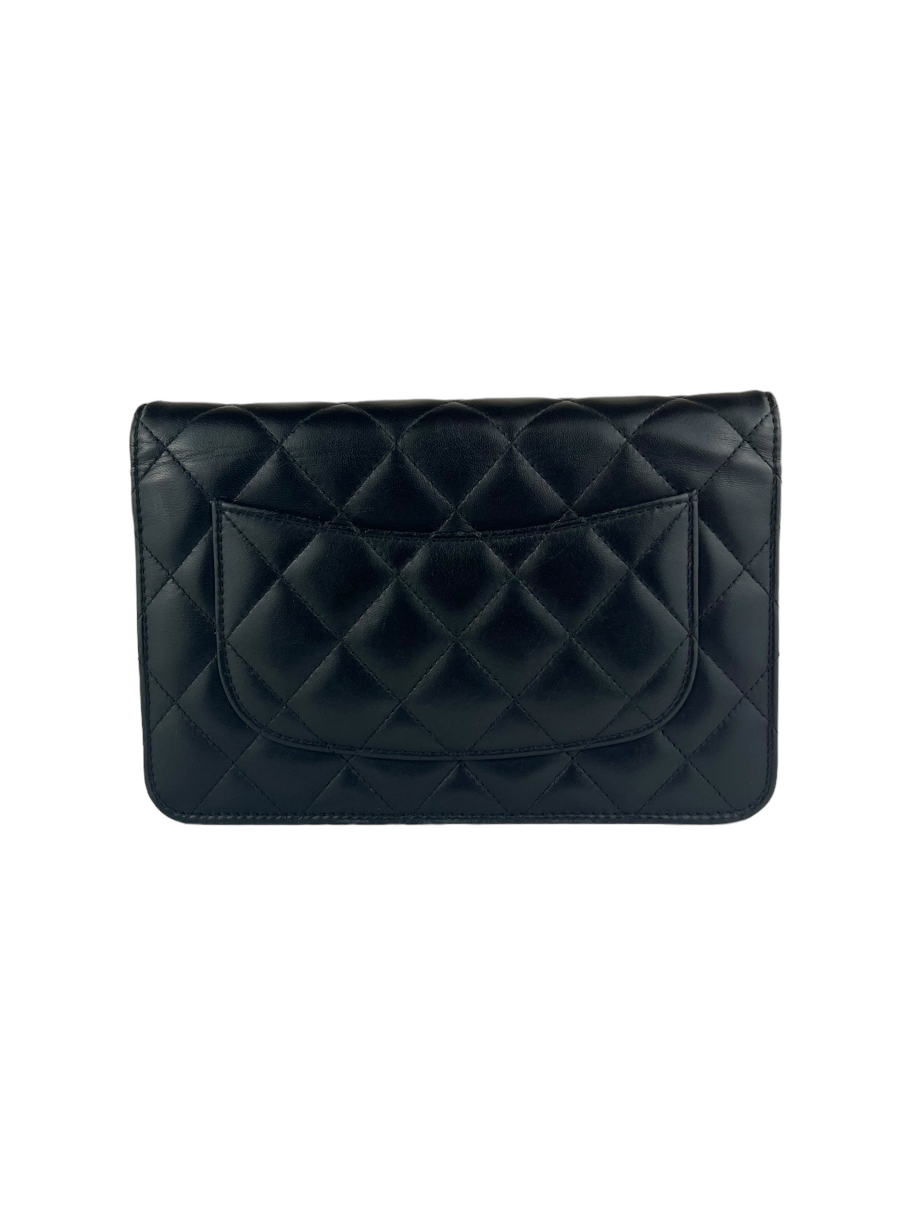 Chanel Wallet on Chain