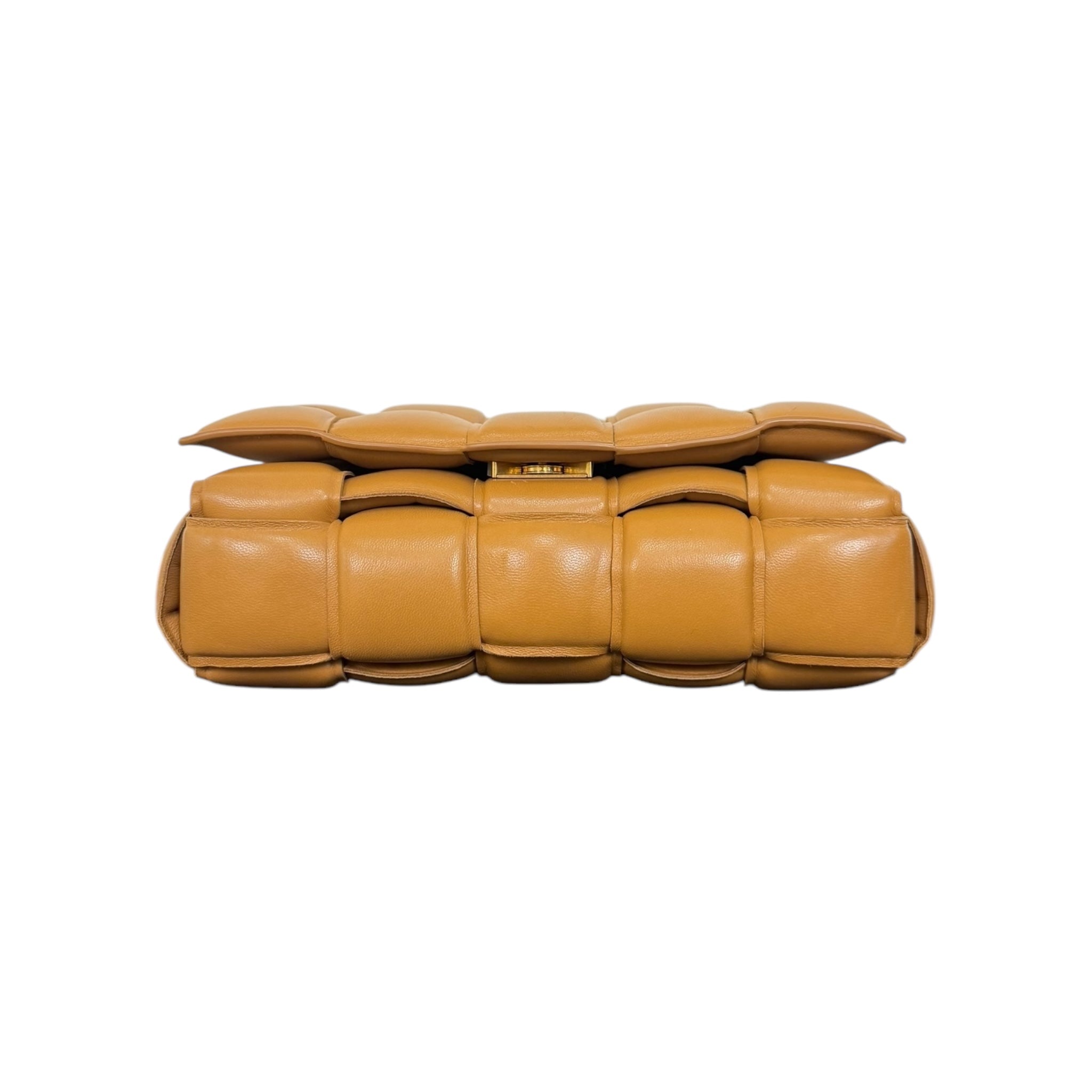 Bottega Veneta Cassette Medium Padded