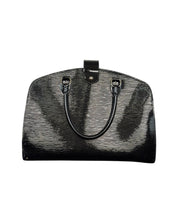 Louis Vuitton Electric Epi Pont-Neuf GM