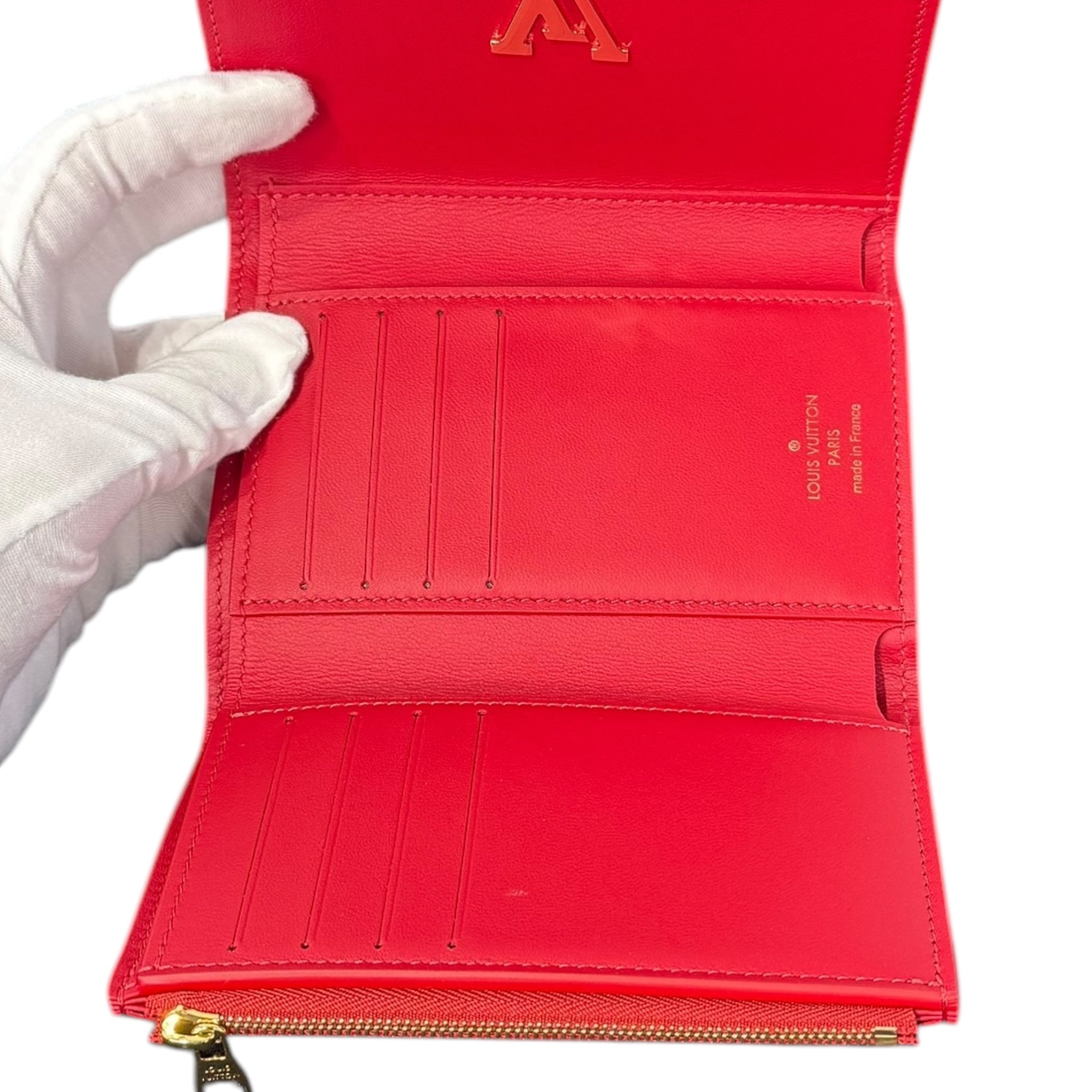 Louis Vuitton Capucines Compact Wallet