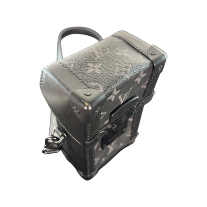 Louis Vuitton Vertical Trunk Wallet Bag