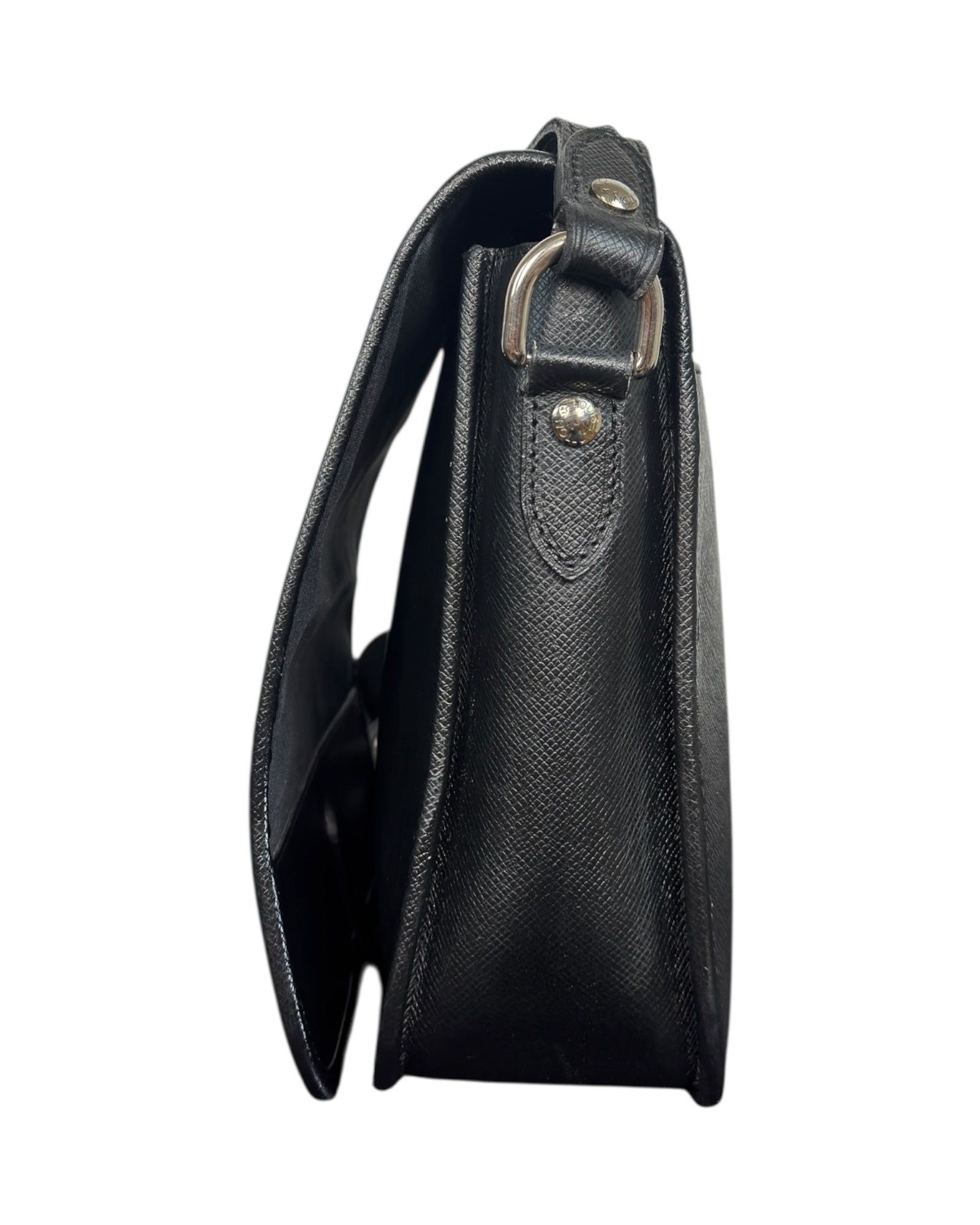 Louis Vuitton Taiga Andrei Ardoise