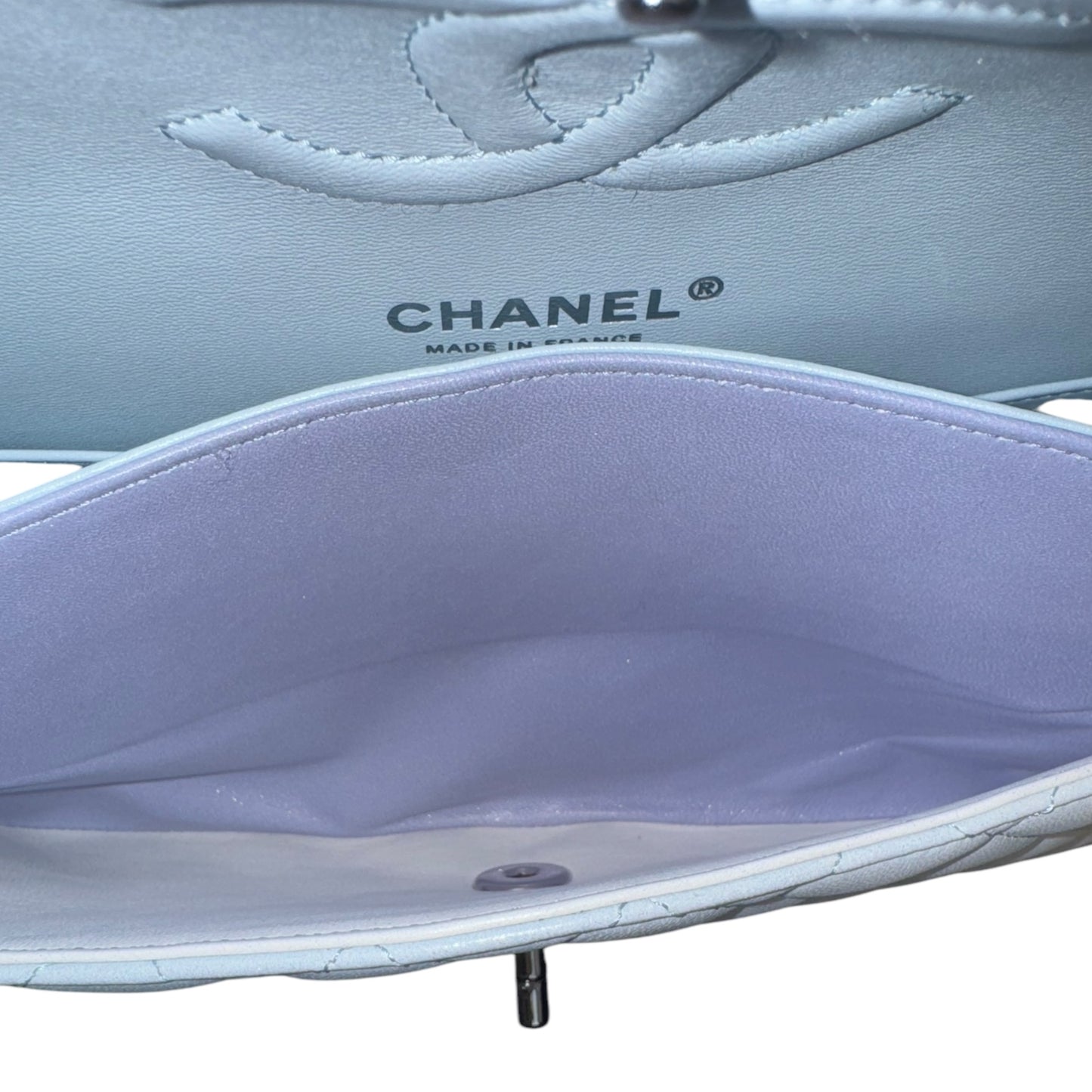 Chanel Medium Ombre Double Flap