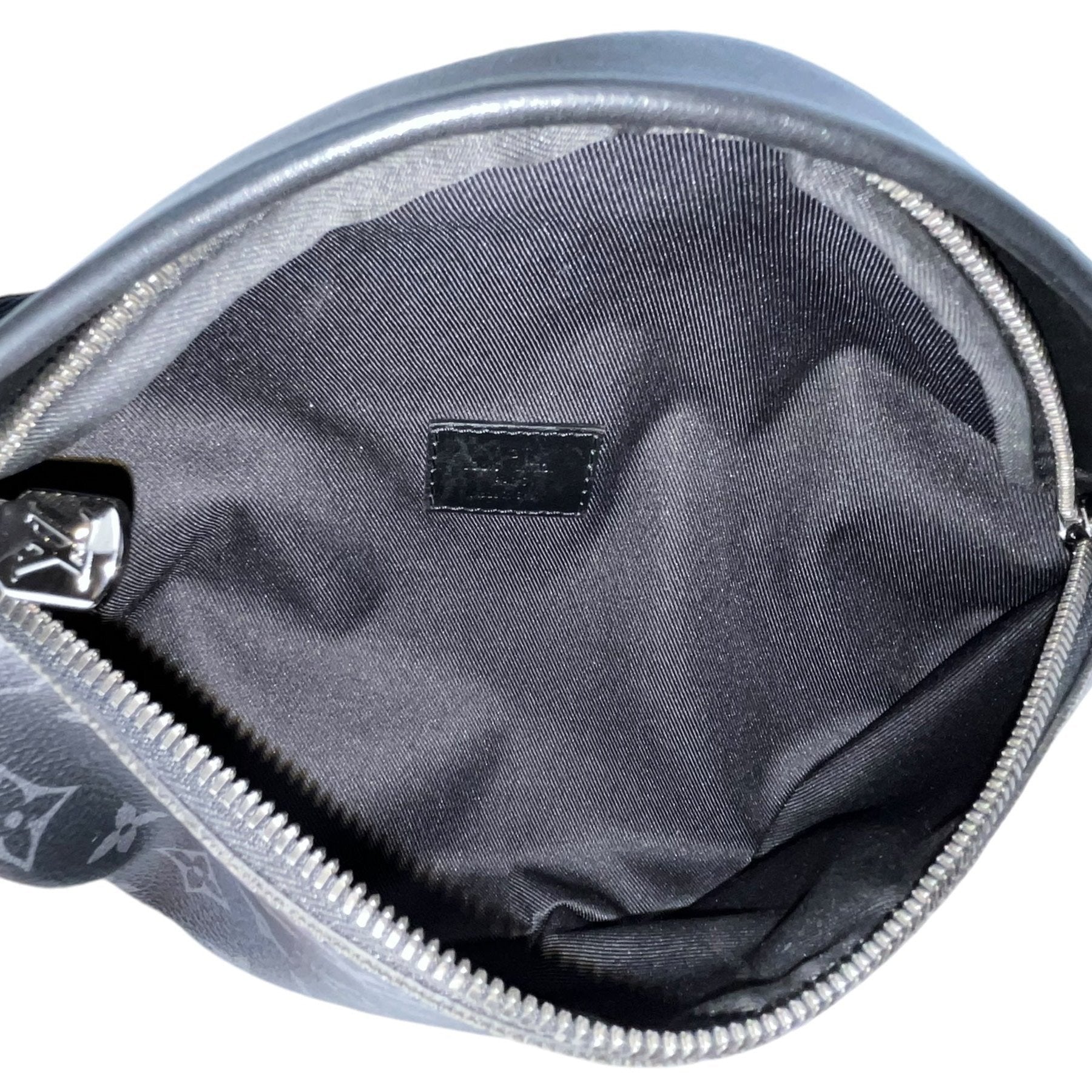 Louis Vuitton Discovery Bumbag PM