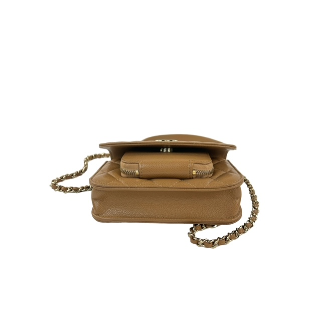 chanelbusiness_1.png