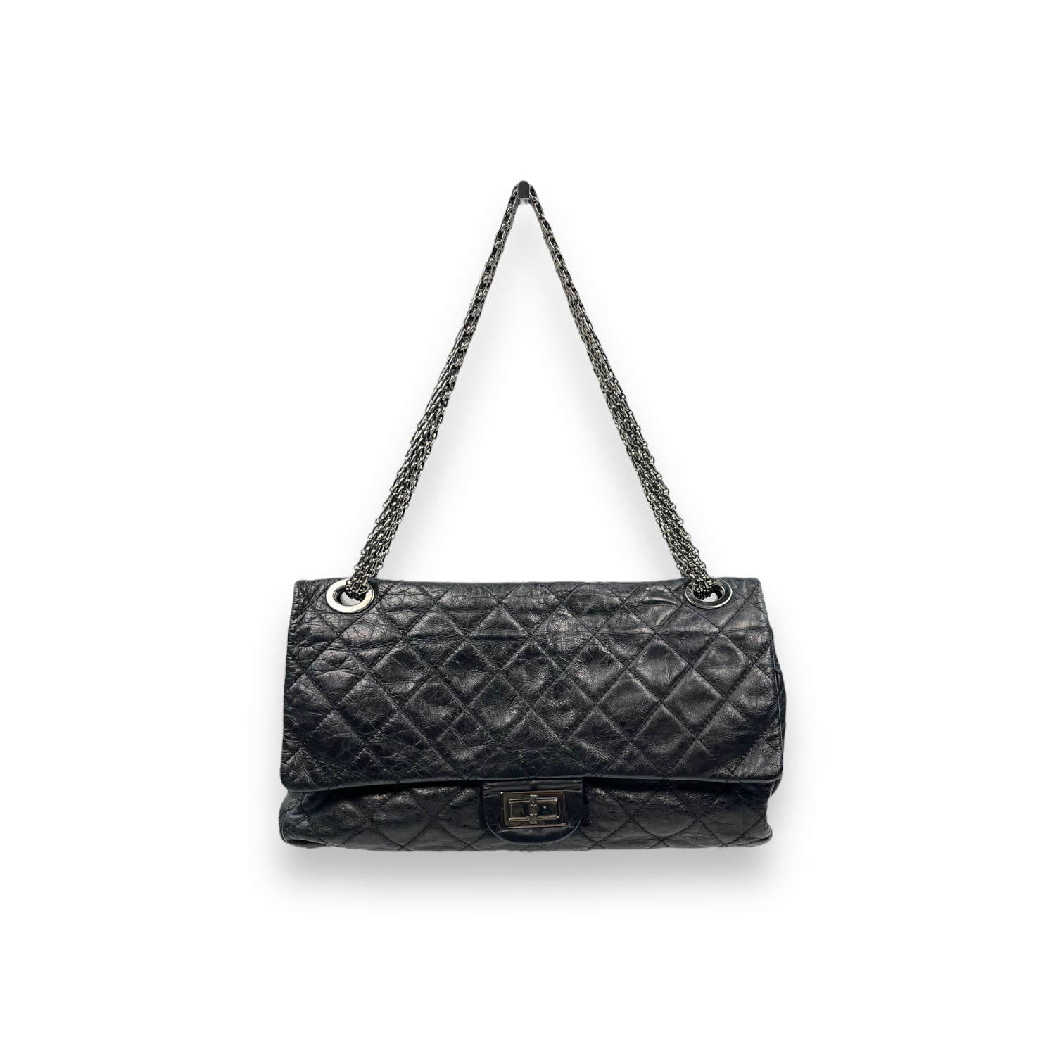 Chanel 2.55 Reissue 226