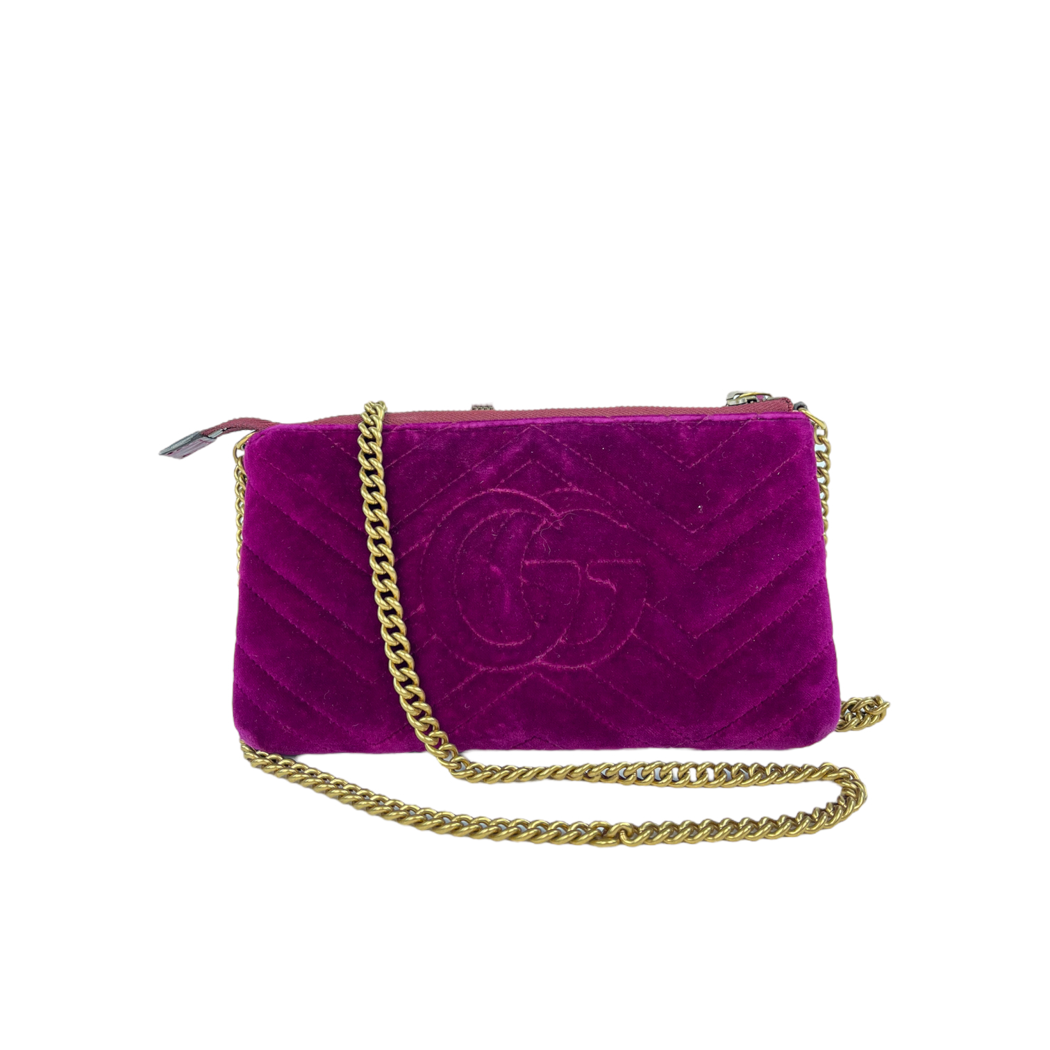 guccivelvet_1.png