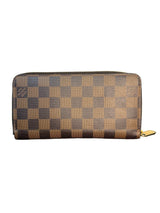 Louis Vuitton Zippy Wallet Damier Ebene