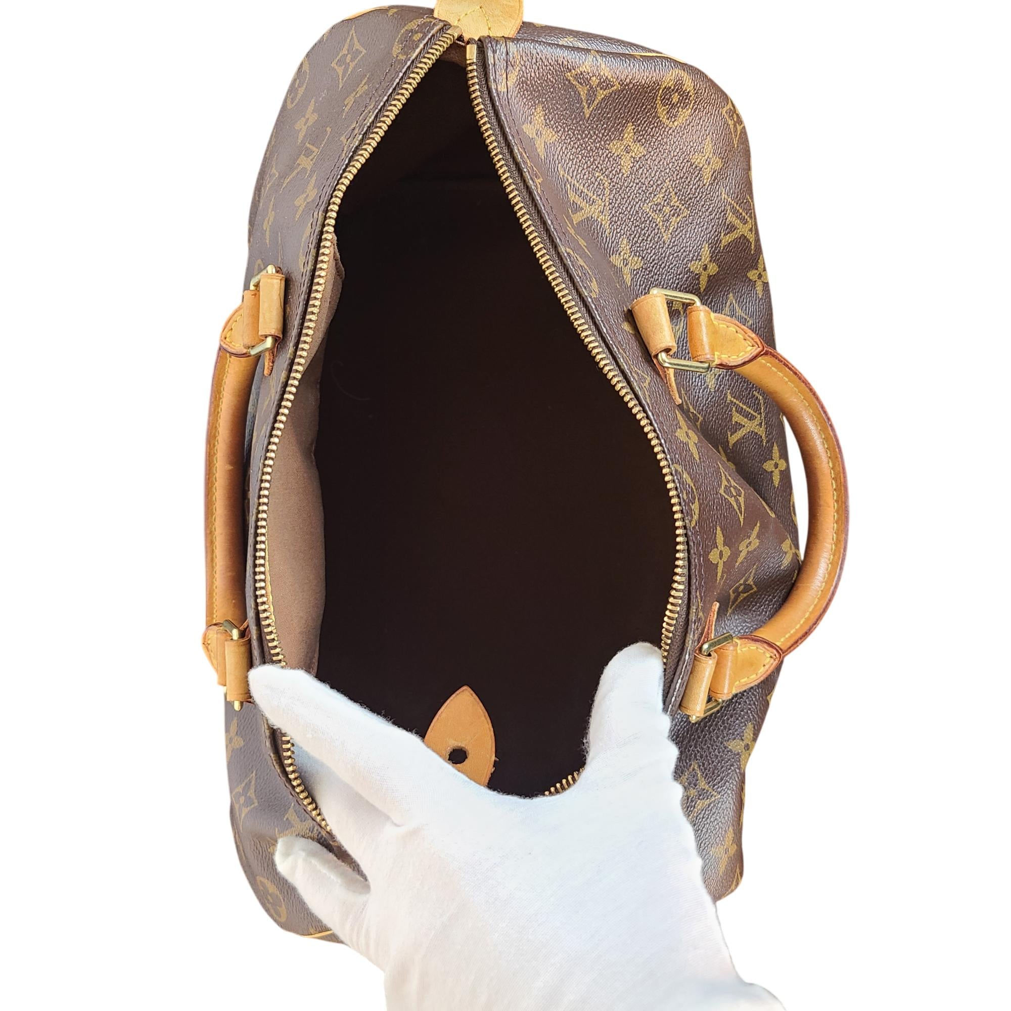 Louis Vuitton Speedy 30