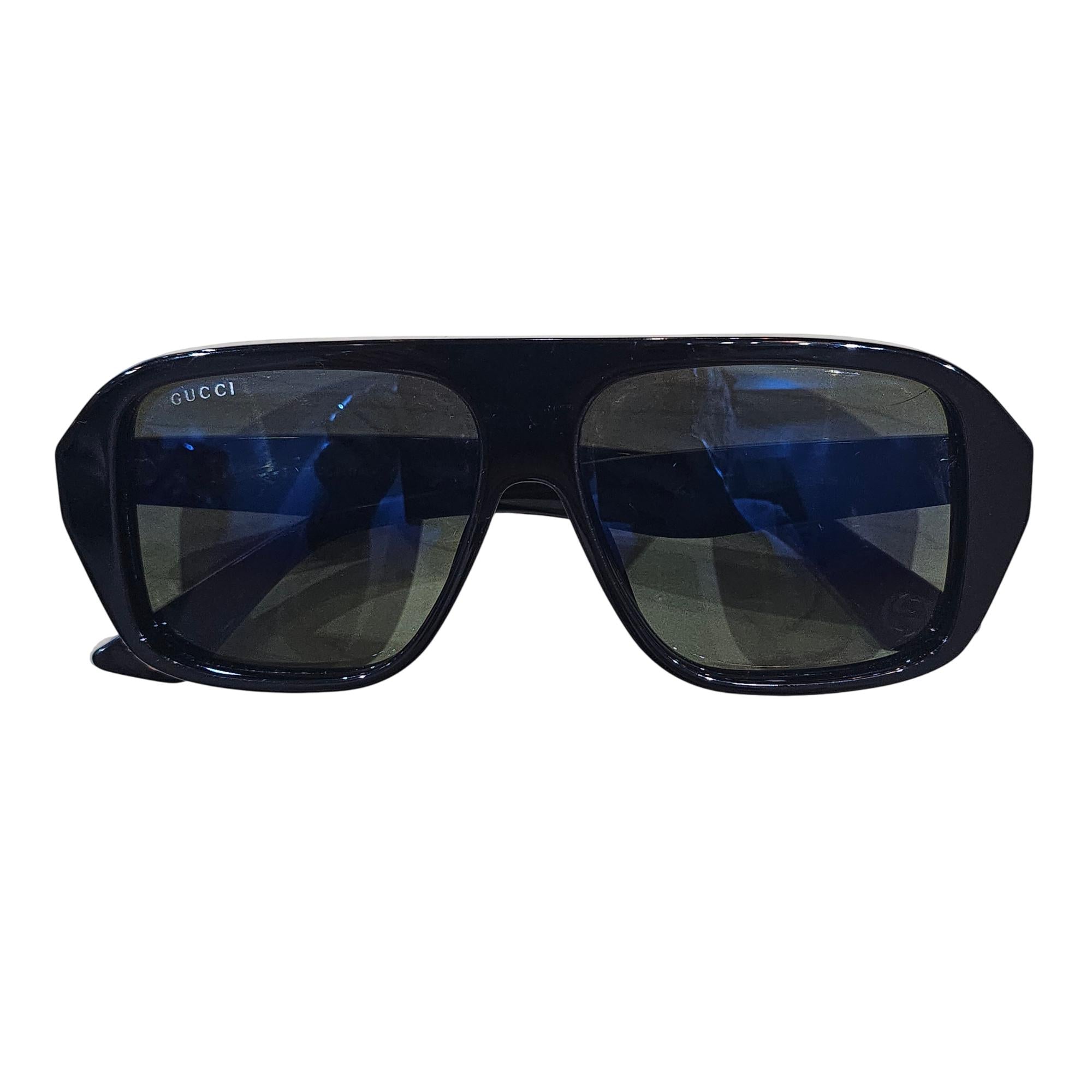【良品】GUCCI サングラス GG1615/S Gucci GG1615S 001 Aspen 57MM Navigator Sunglasses - Shiny Black