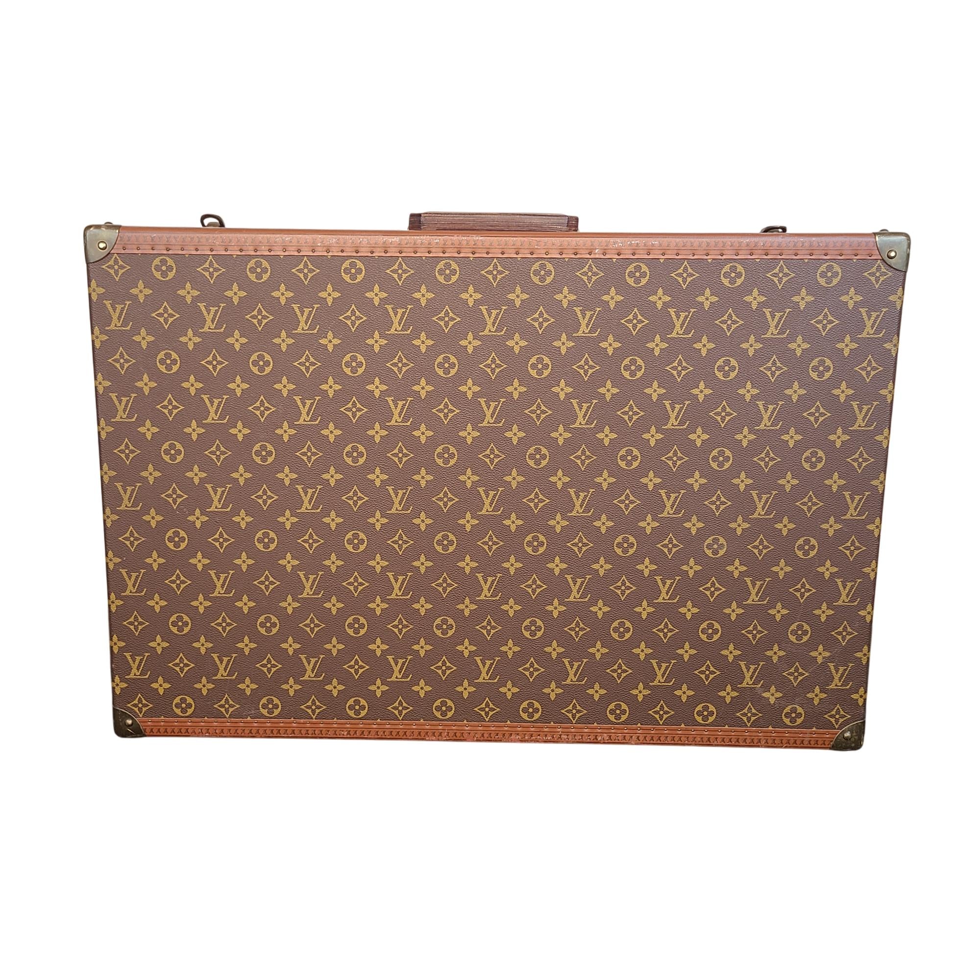 Louis Vuitton Bisten 50 XL Trunk