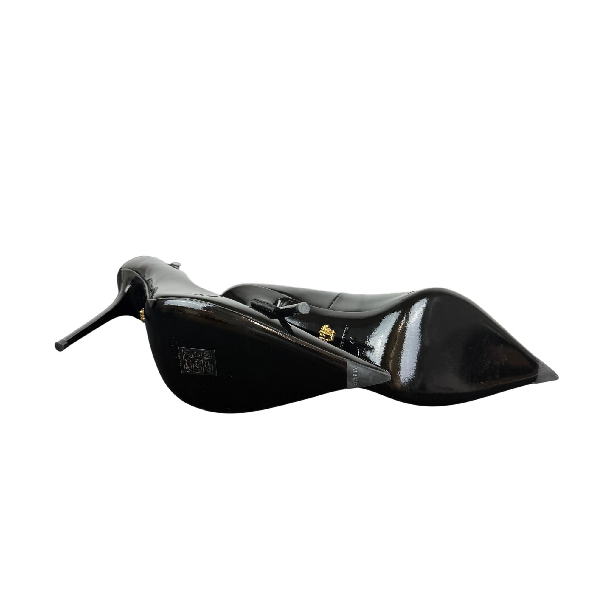 Versace Black Patent Leather Medusa Medallion High Heeled Pumps Size 41