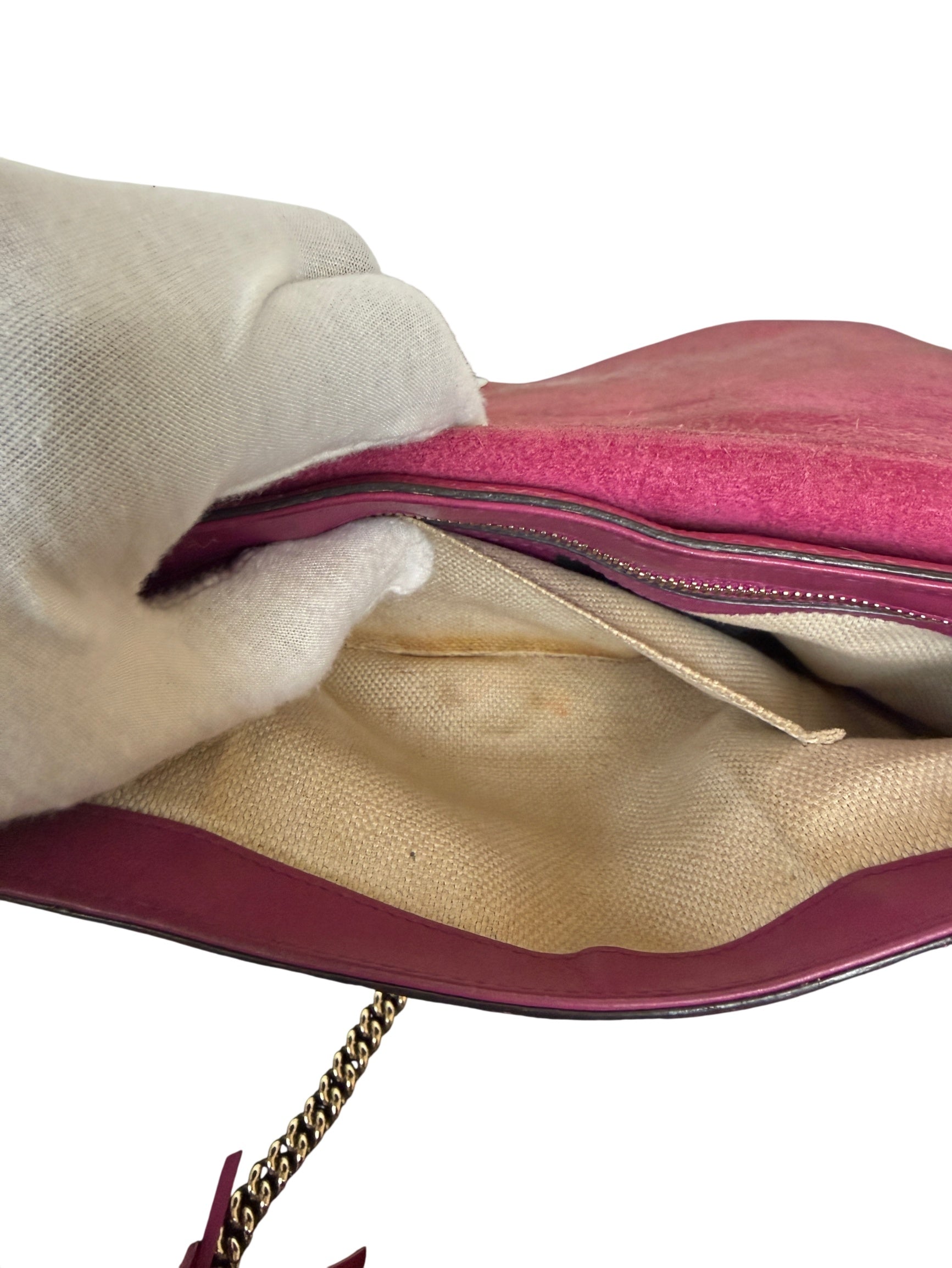 Gucci Soho Raspberry Leather Chain Flap Shoulder Bag