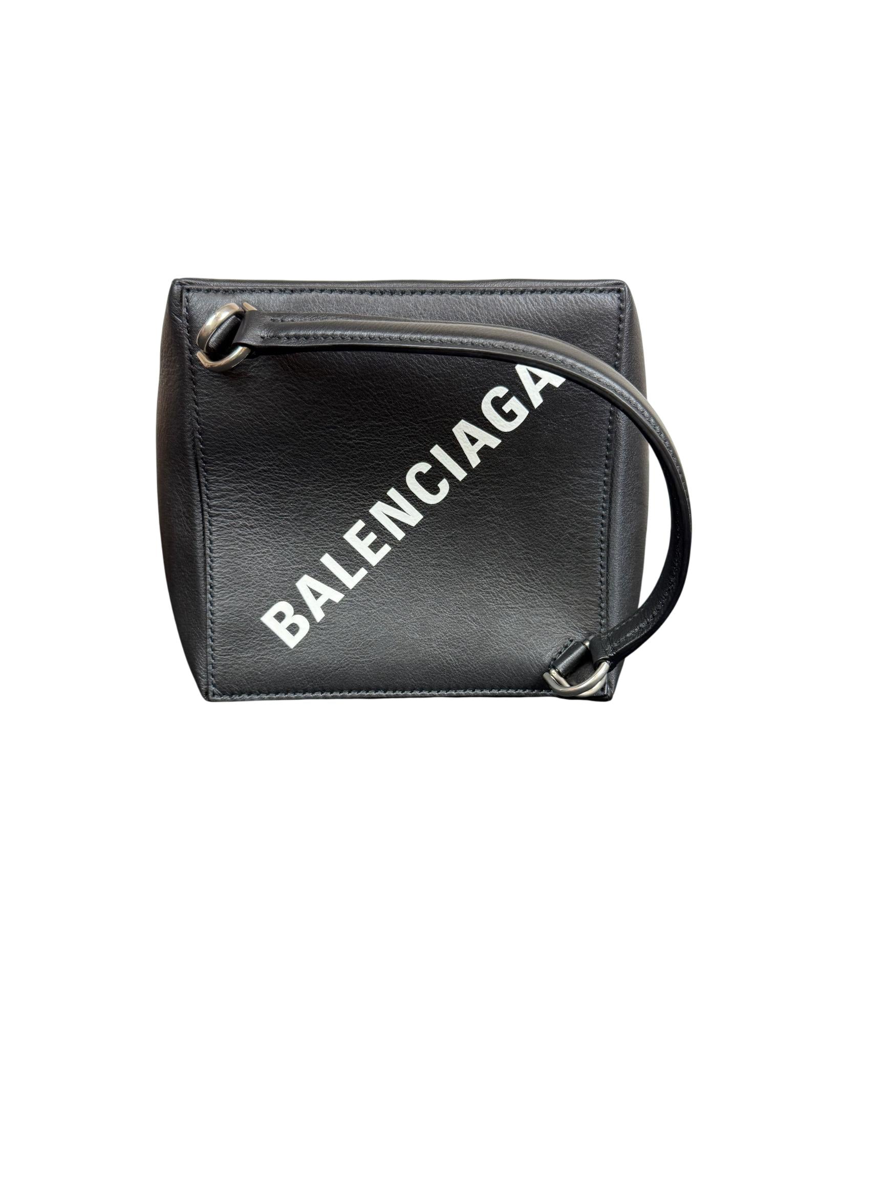 Balenciaga Dolly 4x4 Small Leather Box Bag – The Luxury Exchange PDX