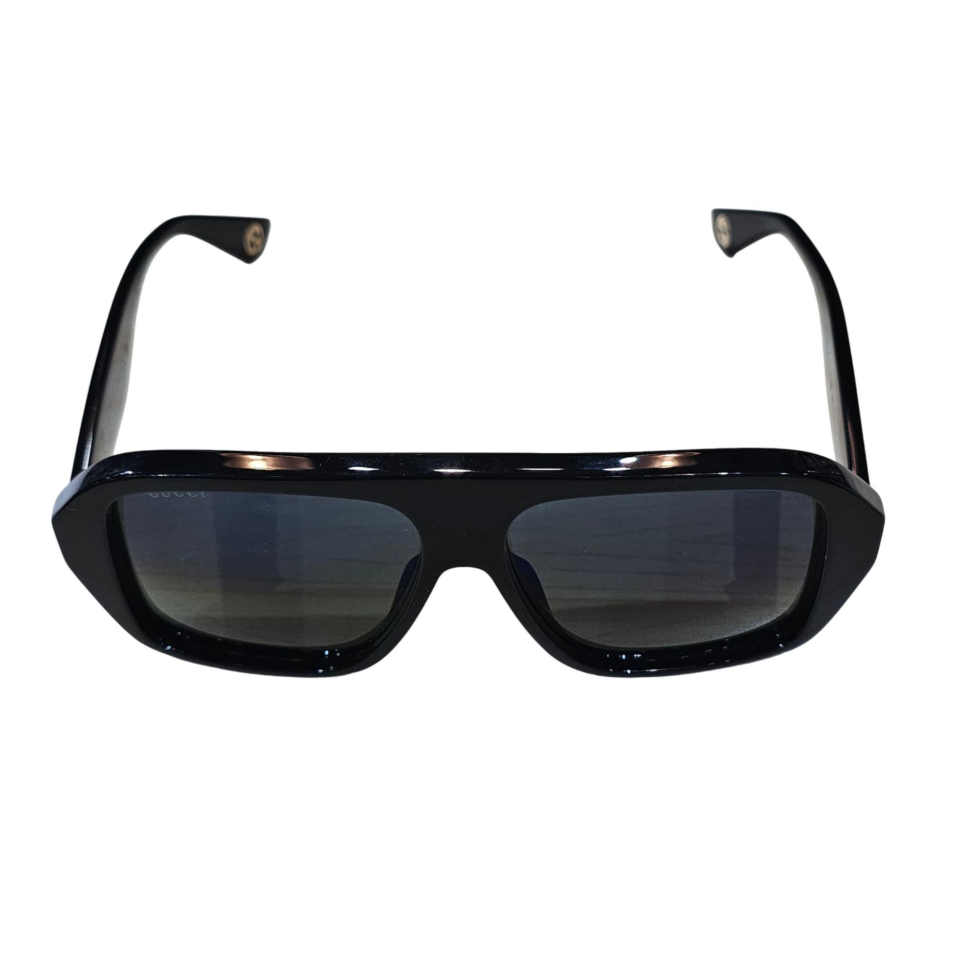 【良品】GUCCI サングラス GG1615/S Gucci GG1615S 001 Aspen 57MM Navigator Sunglasses - Shiny Black