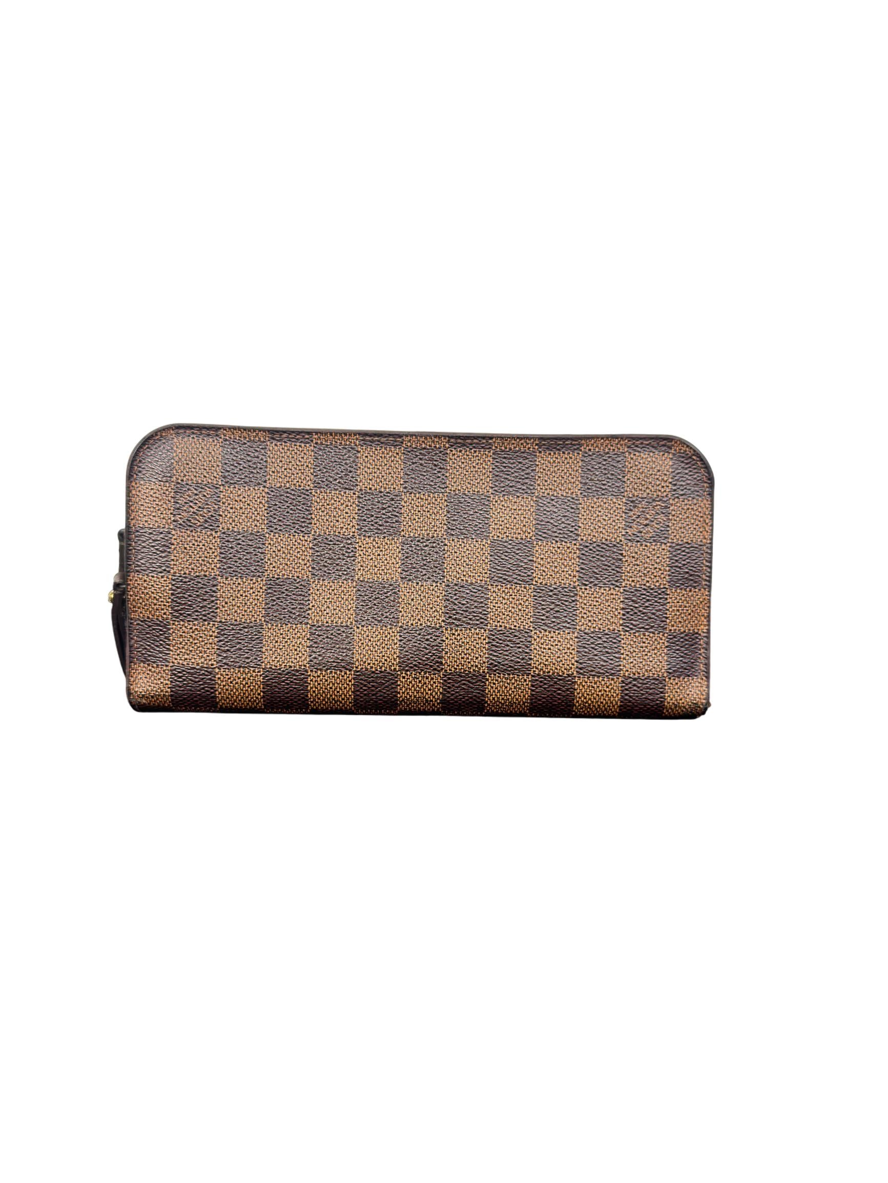 Louis Vuitton Zippy Clutch