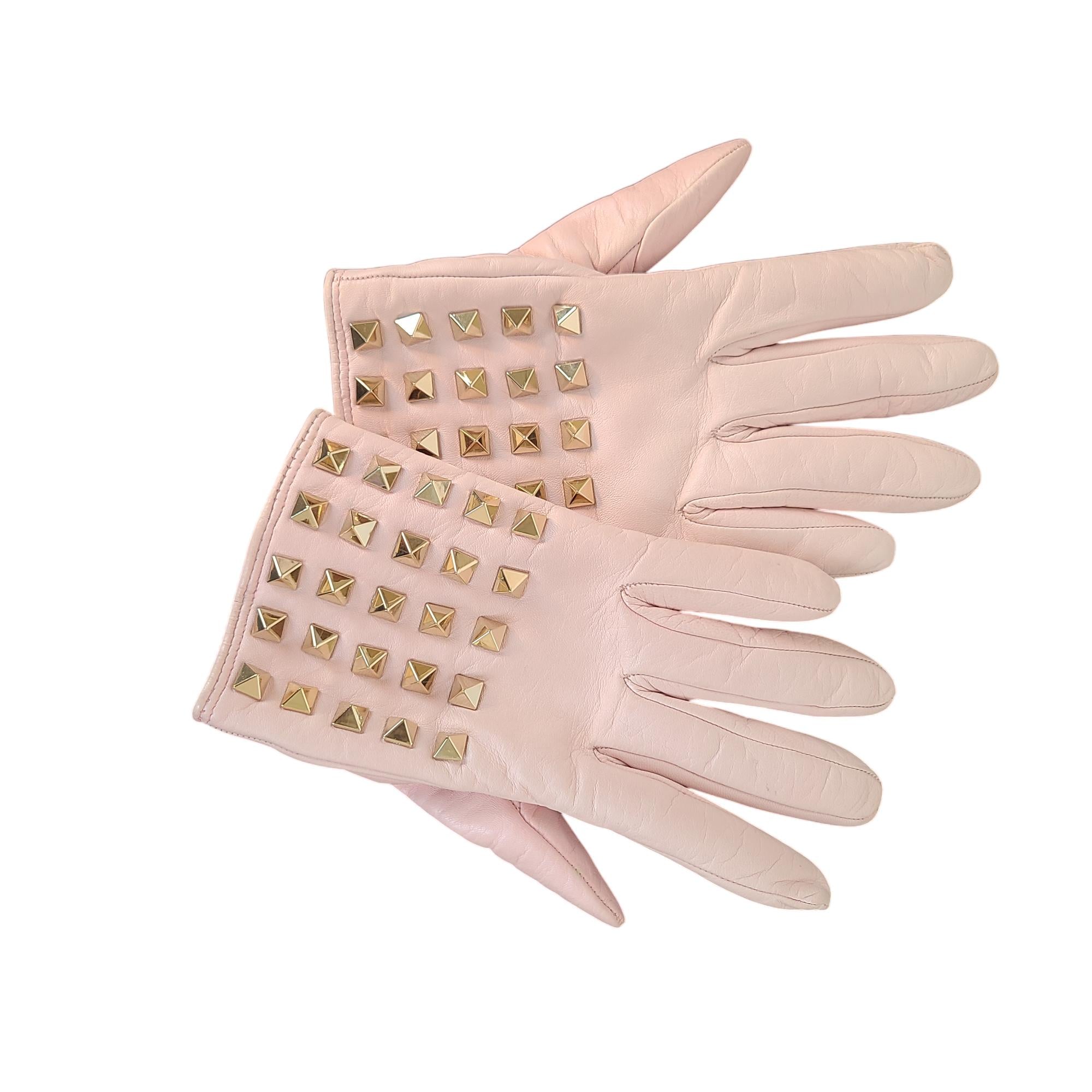 Valentino Garavani Rockstud Leather Gloves