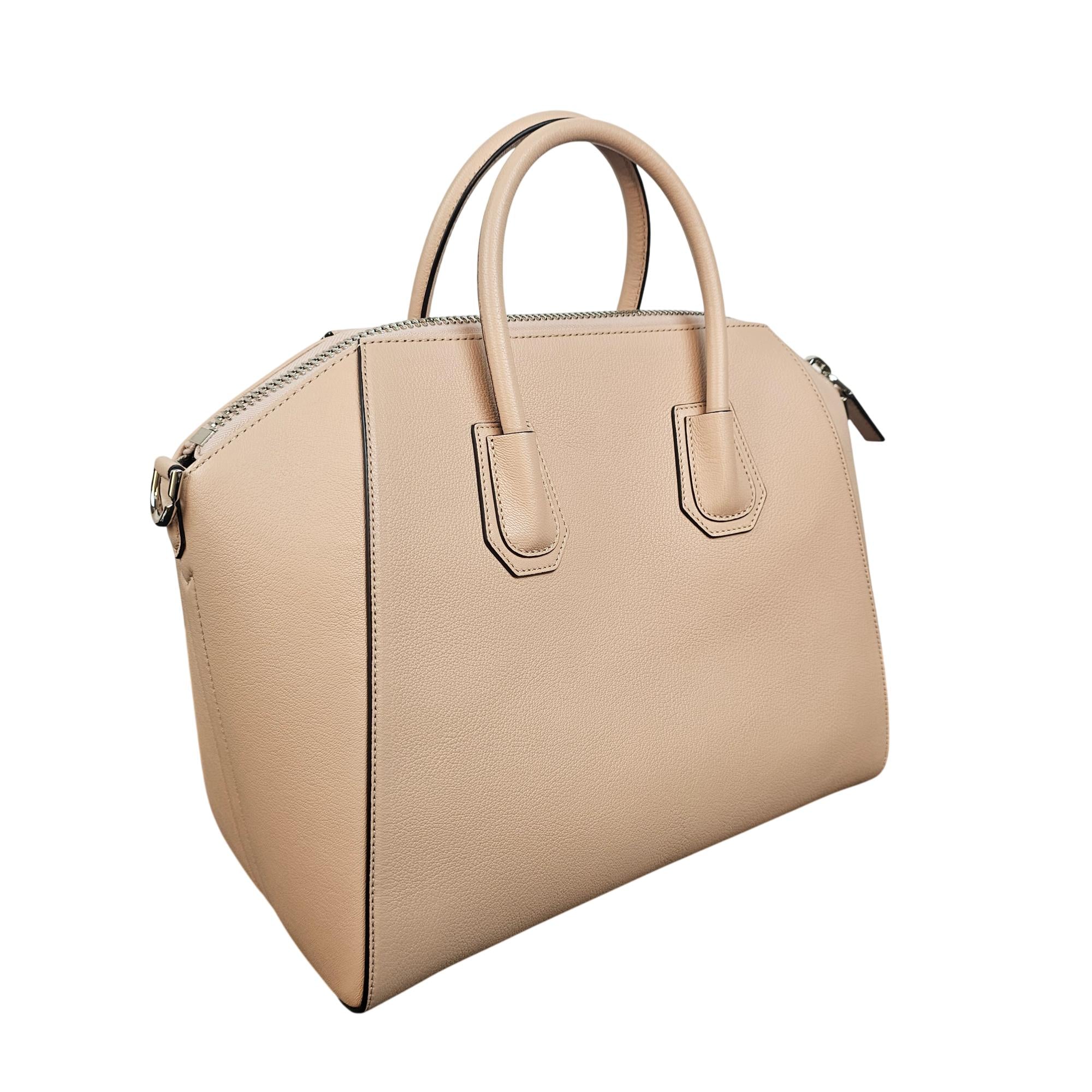 Givenchy Antigona Medium