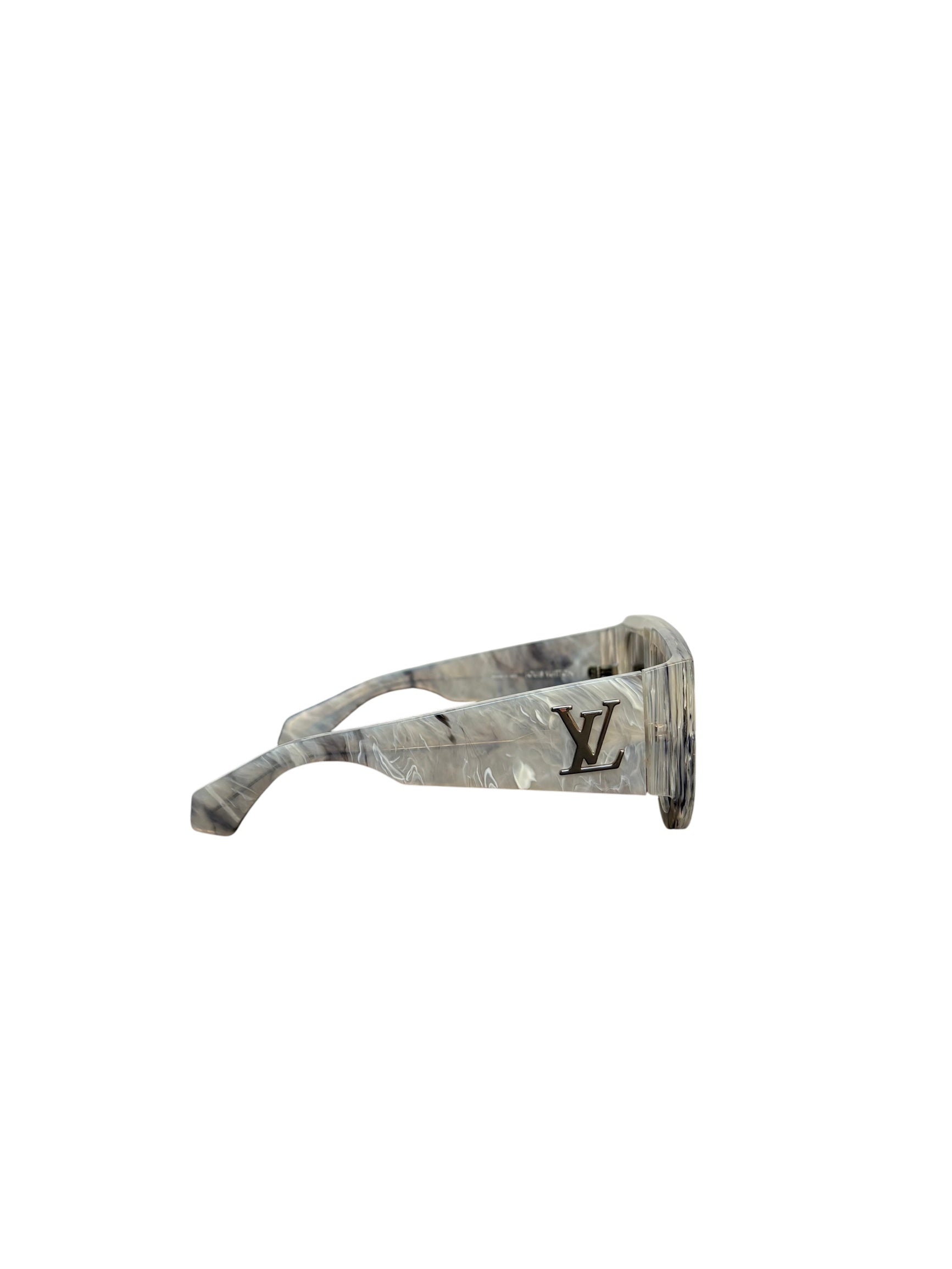 Louis Vuitton Selby Sunglasses