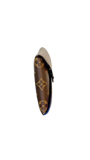 Louis Vuitton Monogram Medium Kirigami Wallet