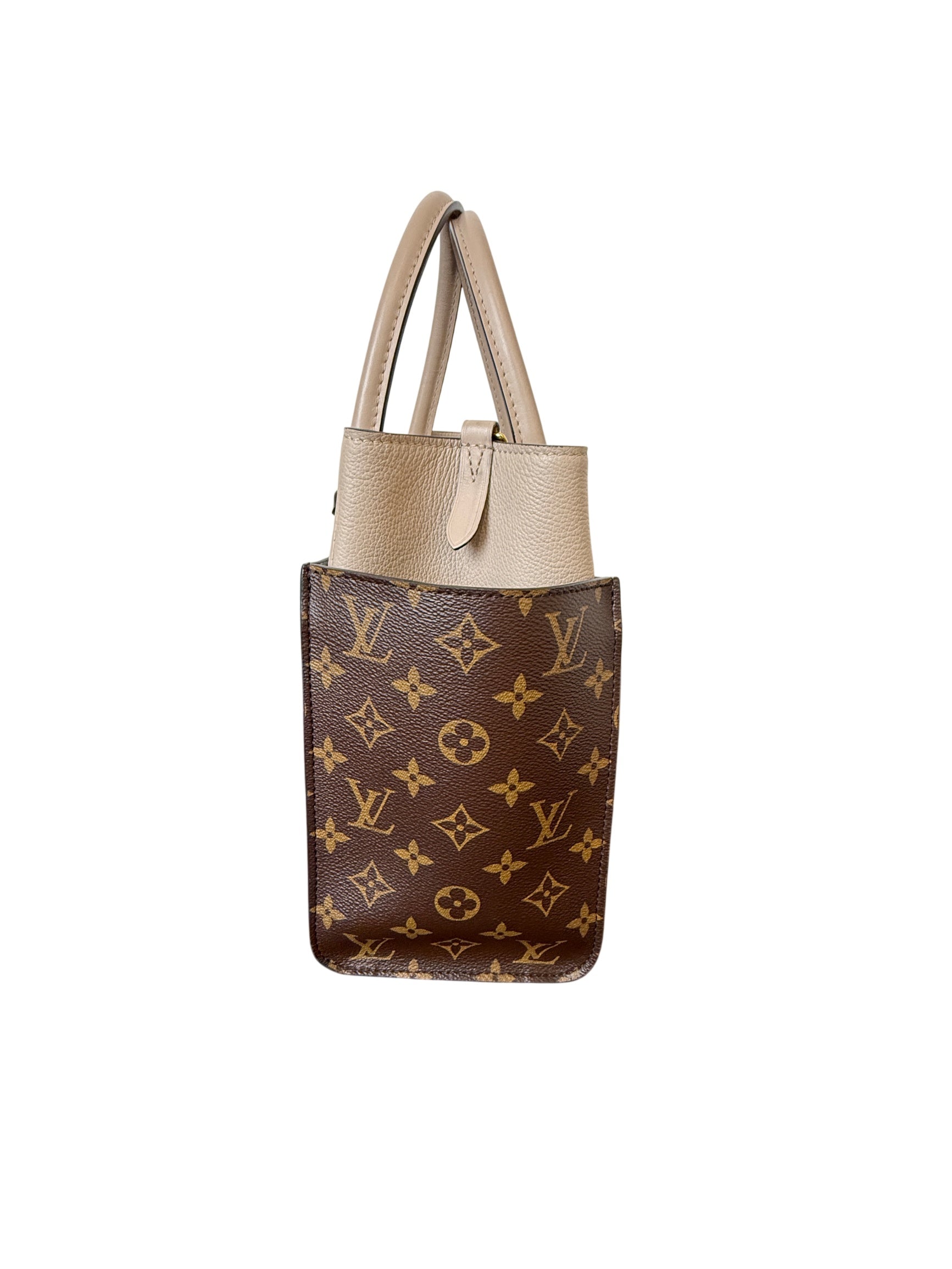 Louis Vuitton On My Side MM