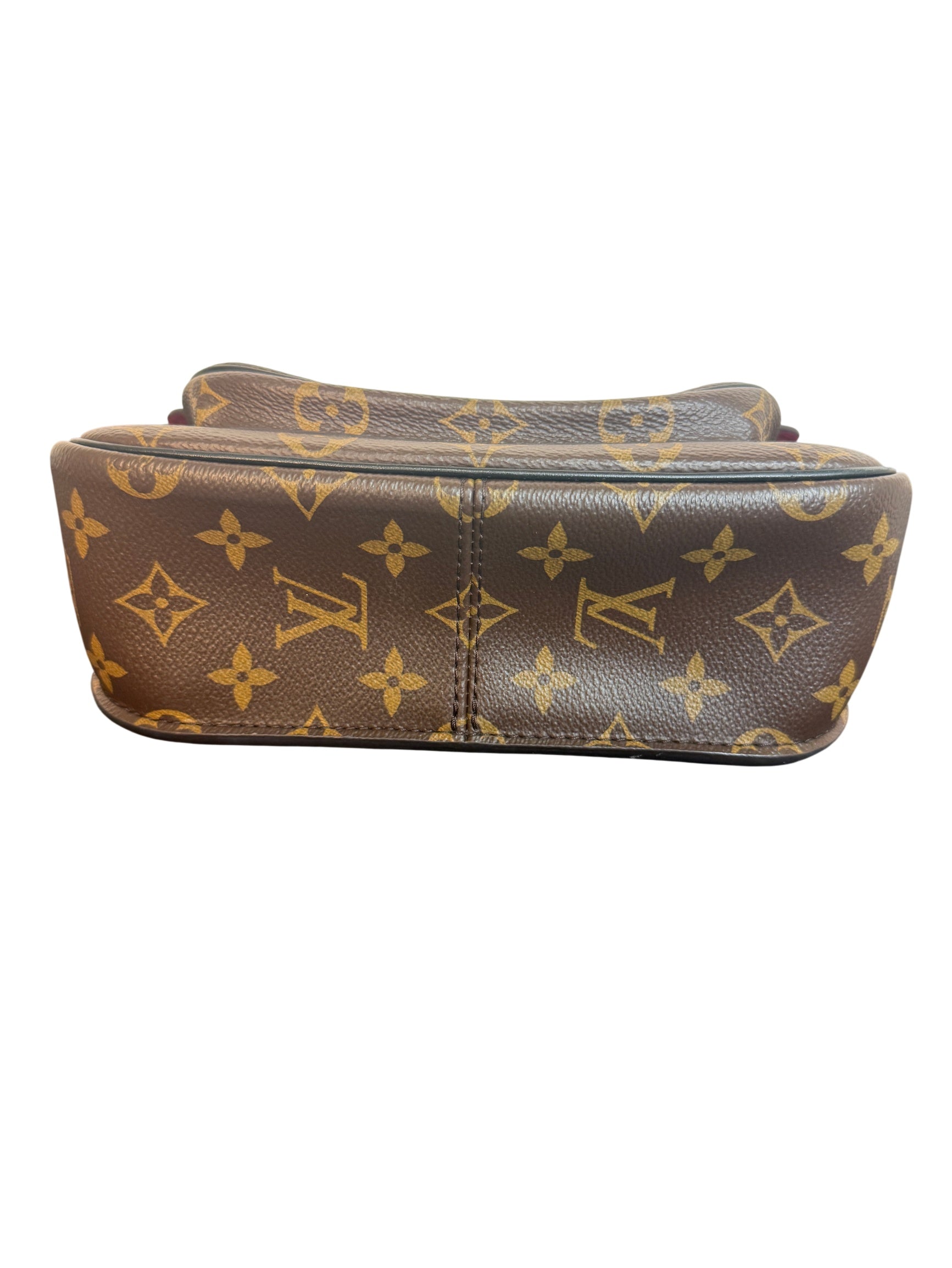 Louis Vuitton Passy Monogram Canvas Leather Chain Shoulder Bag