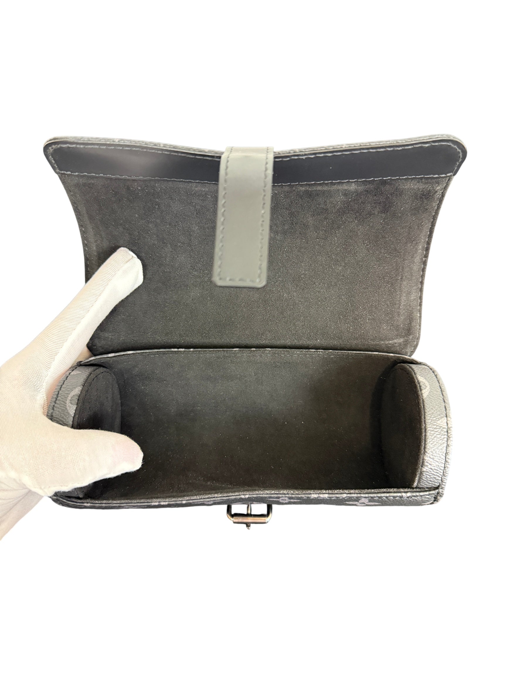 Louis Vuitton Monogram Eclipse 3 Watch Travel Case