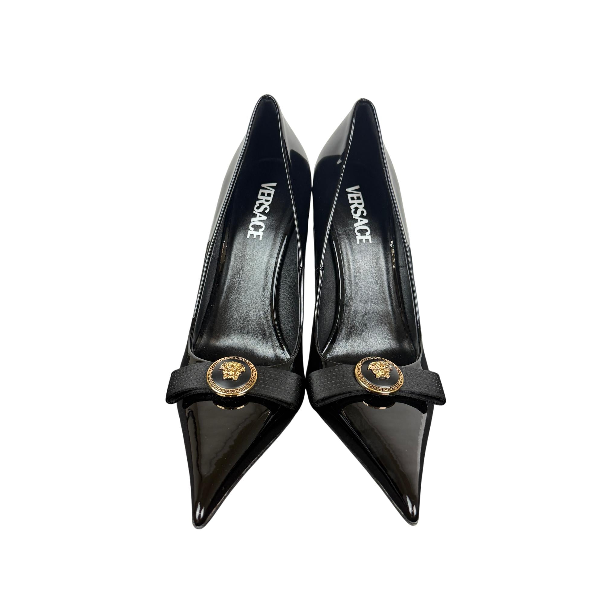 Versace Black Patent Leather Medusa Medallion High Heeled Pumps Size 41