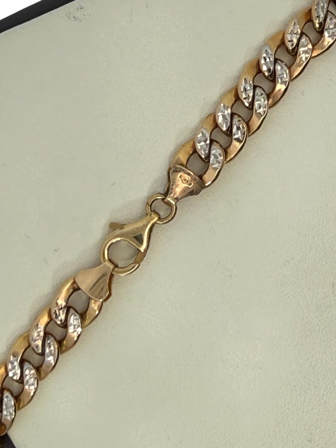 10k Two Tone Gold 22" Curb Link Chain Necklace