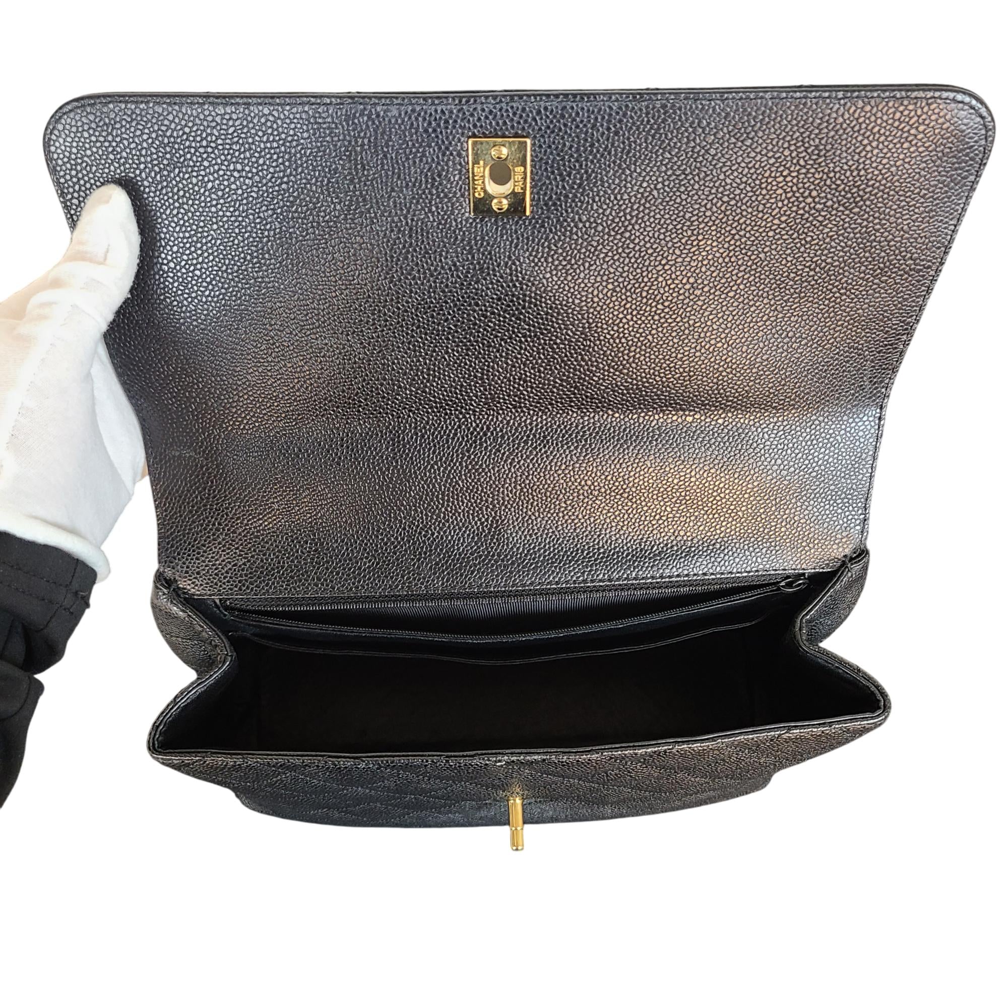 Chanel Kelly Top Handle