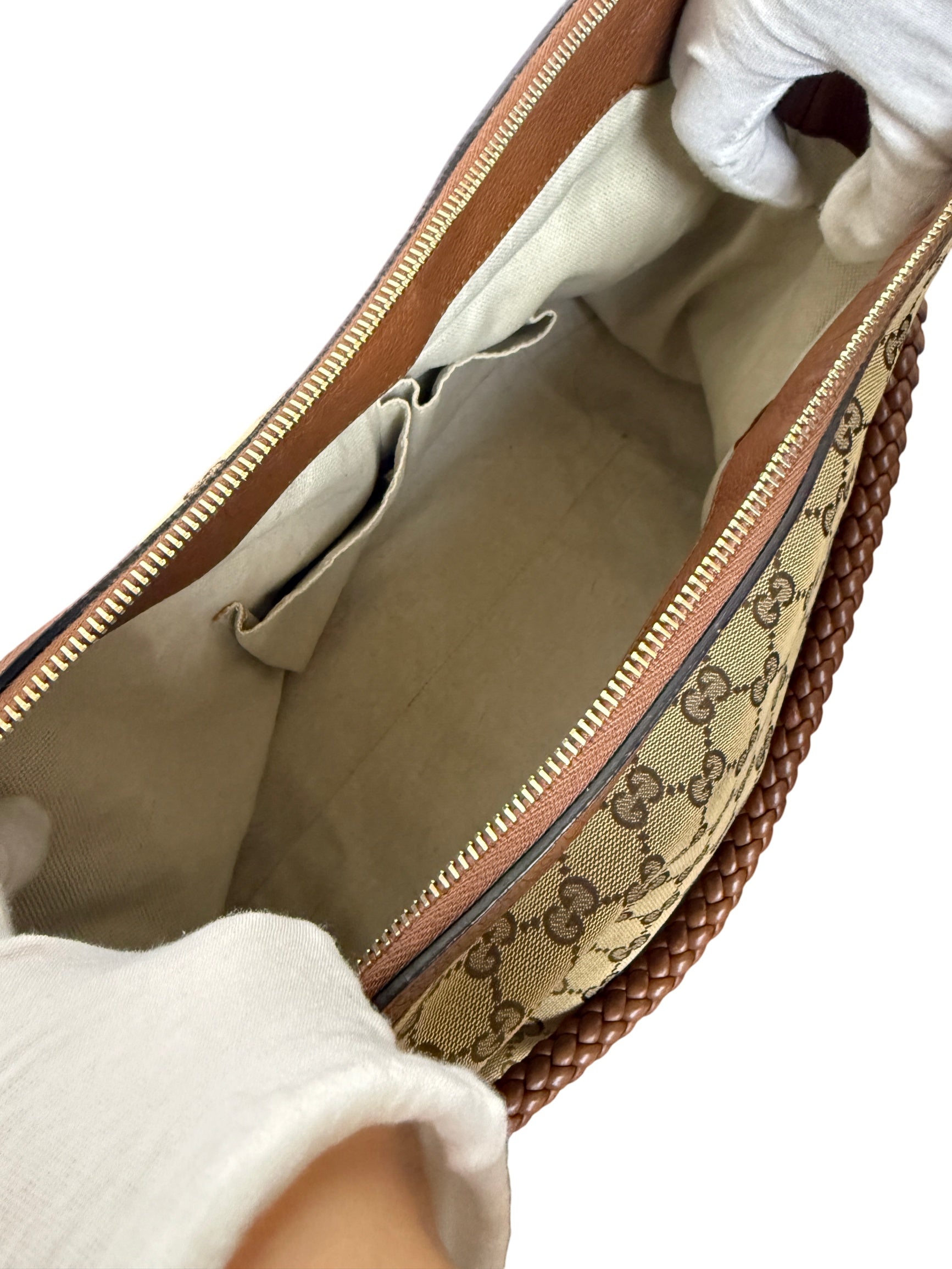 Gucci GG Canvas Large Bella