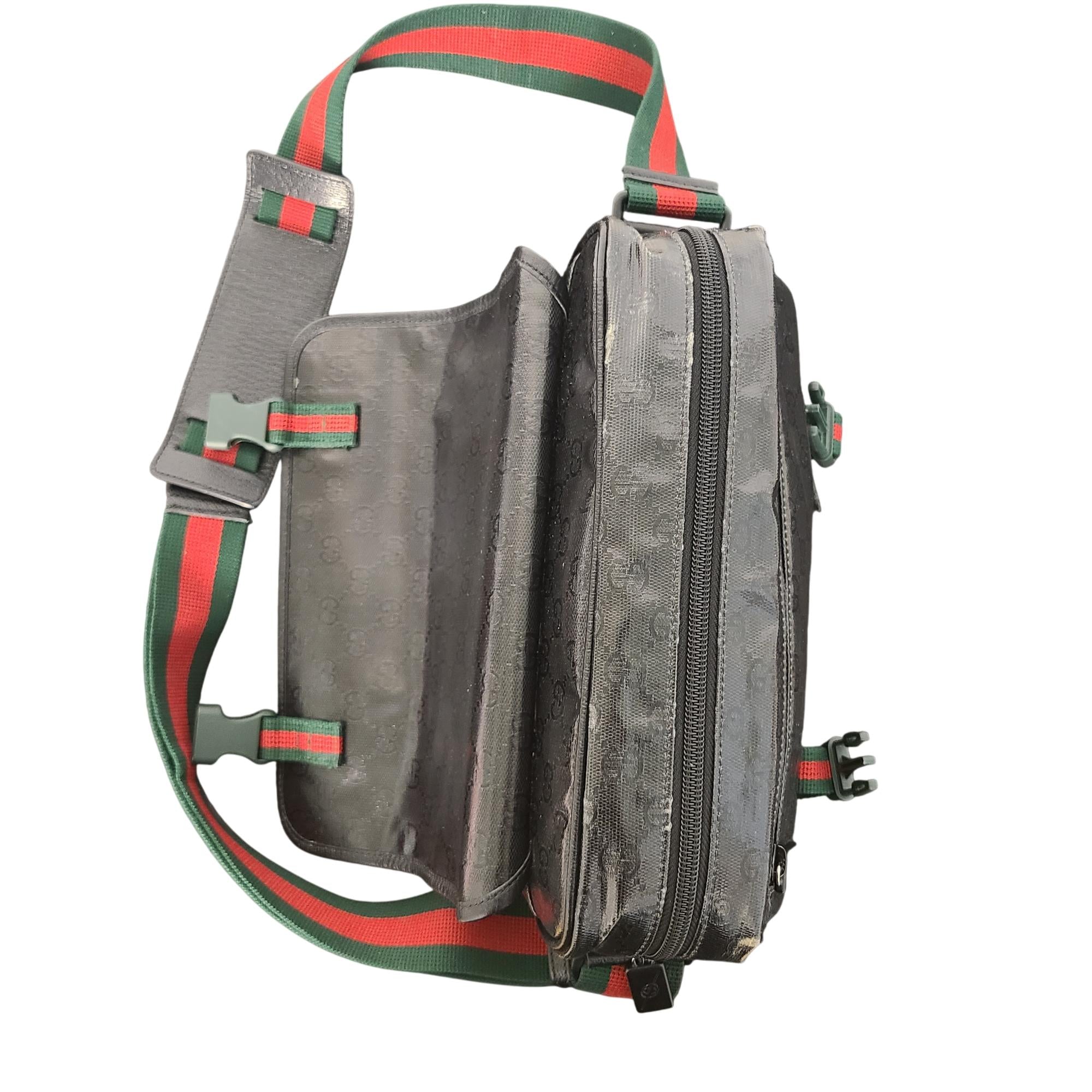 Gucci Imprime Messenger Bag