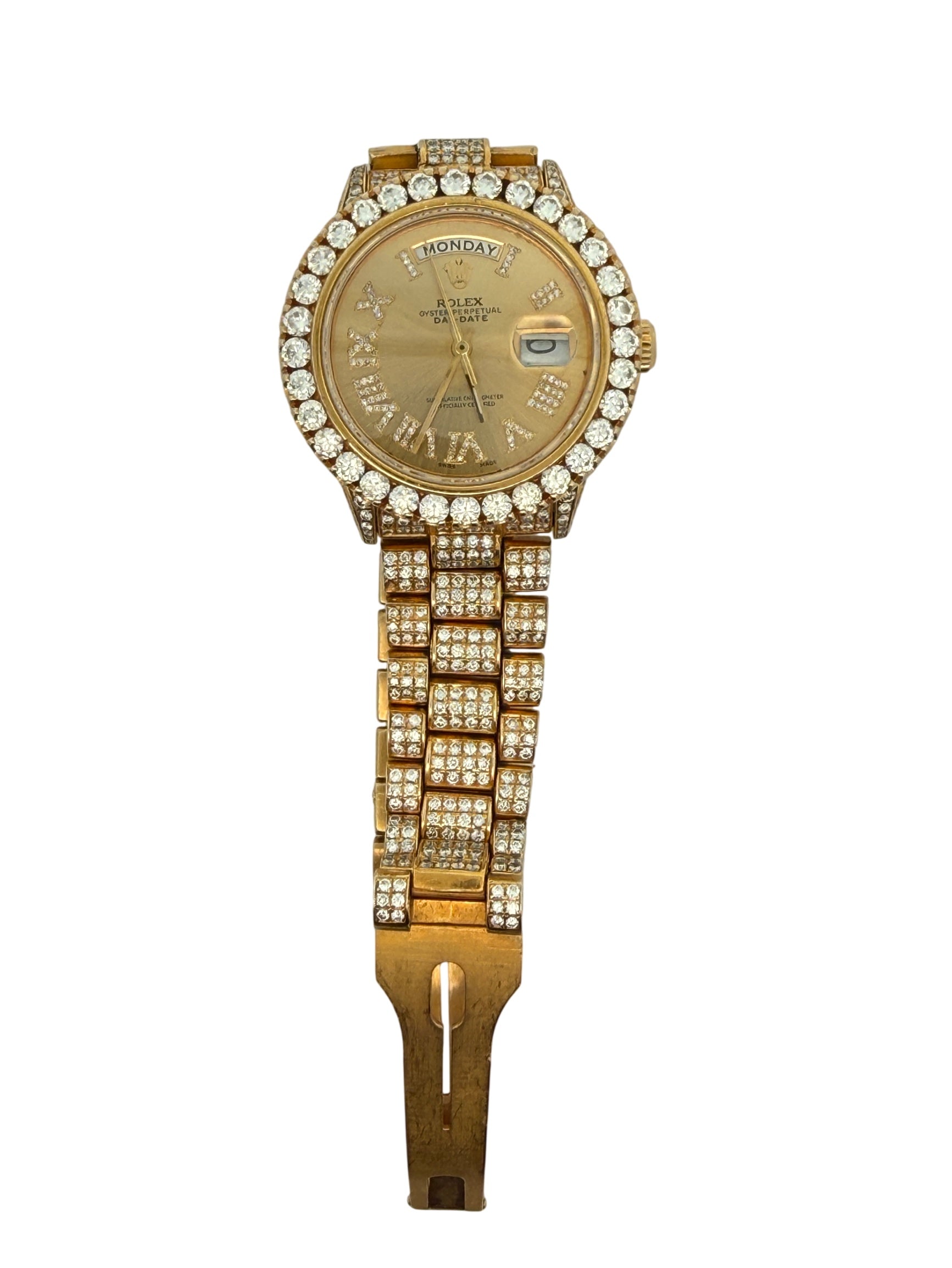 Rolex Day-Date President 36mm with Diamond Presidential Bracelet 18k Yellow Gold Champagne Dial