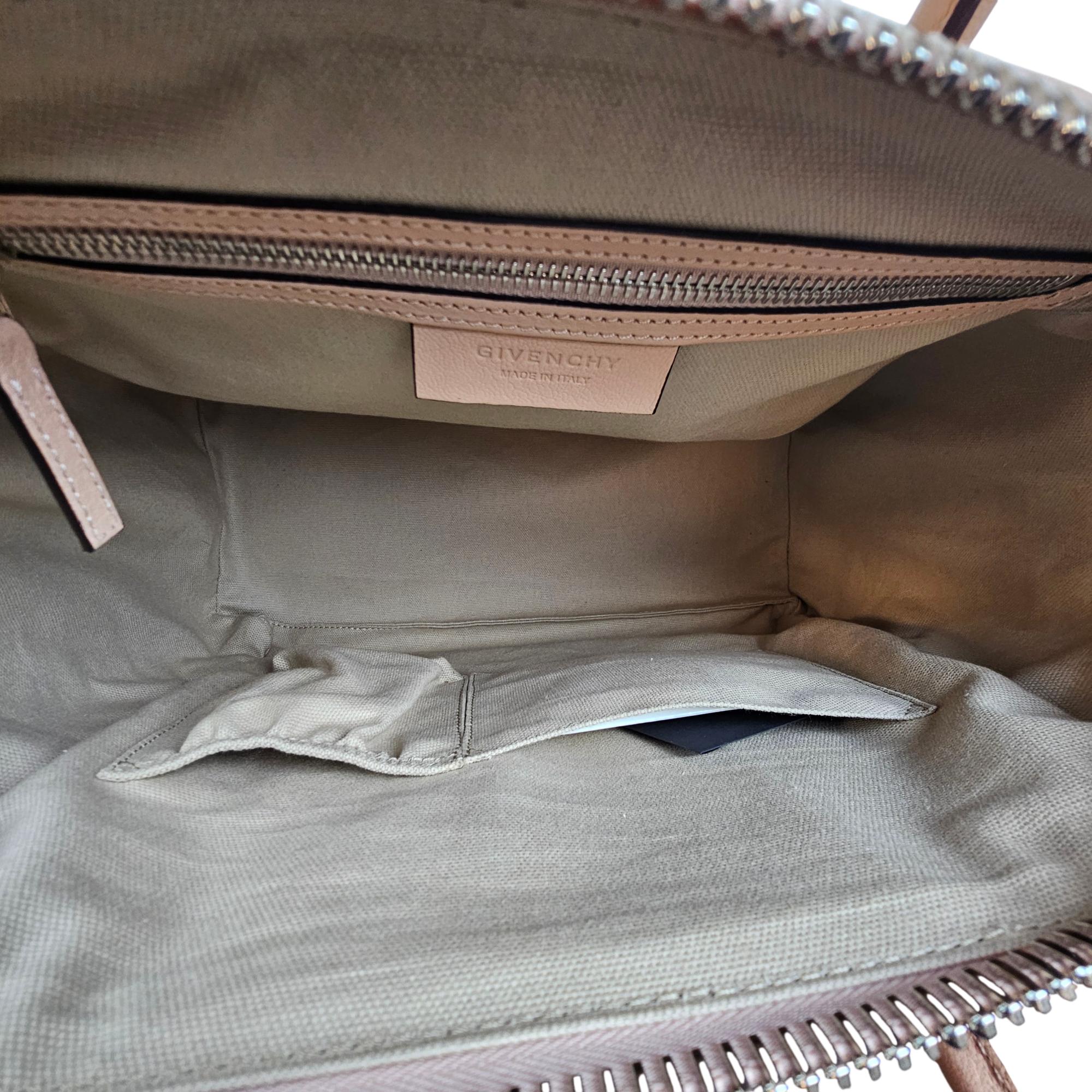 Givenchy Antigona Medium