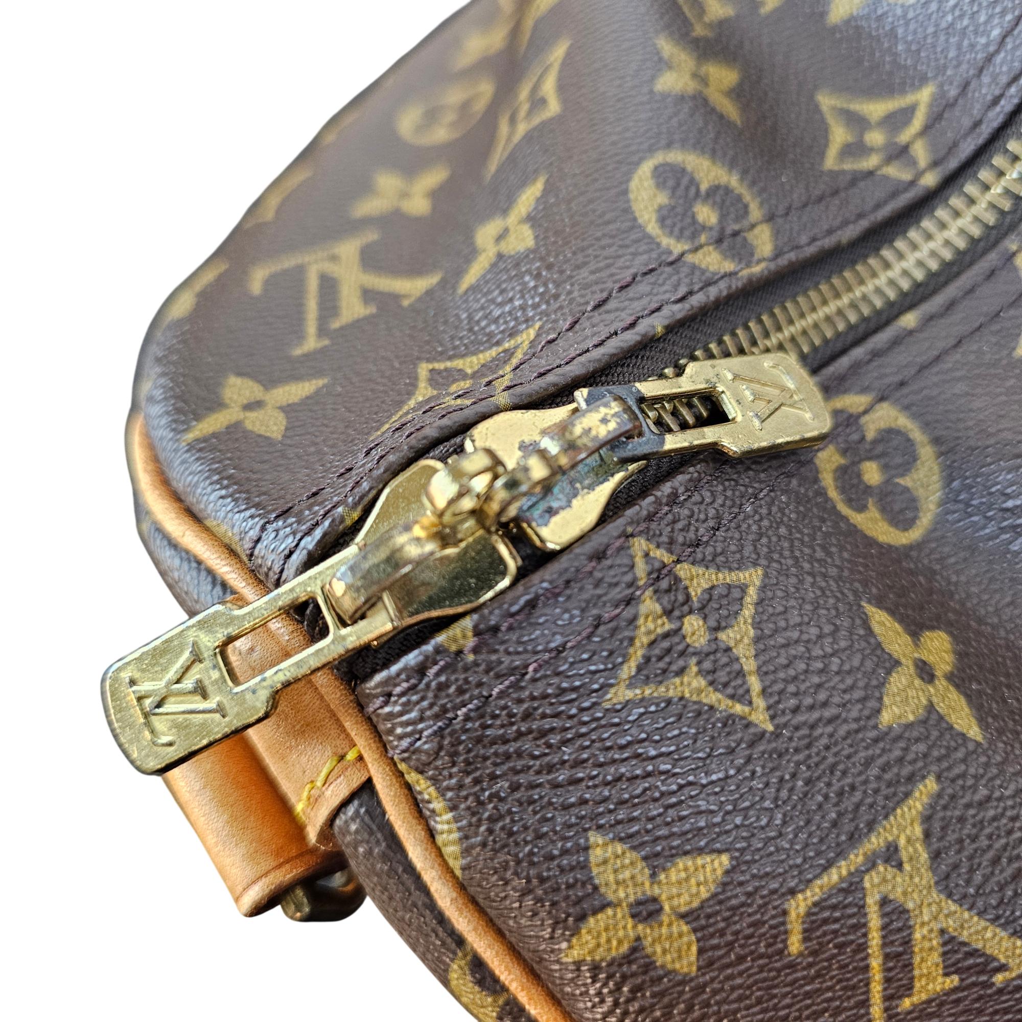 Louis Vuitton Keepall Bandoulière 45  (1987 Vintage)