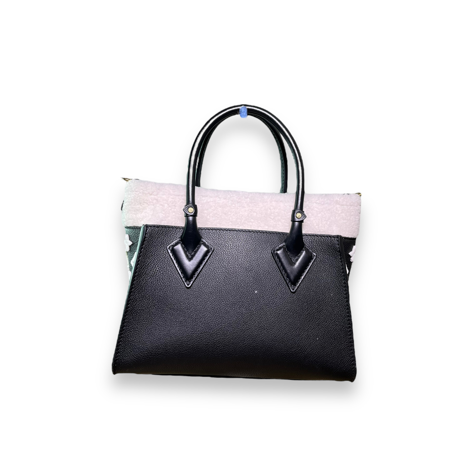 Louis Vuitton On My Side PM