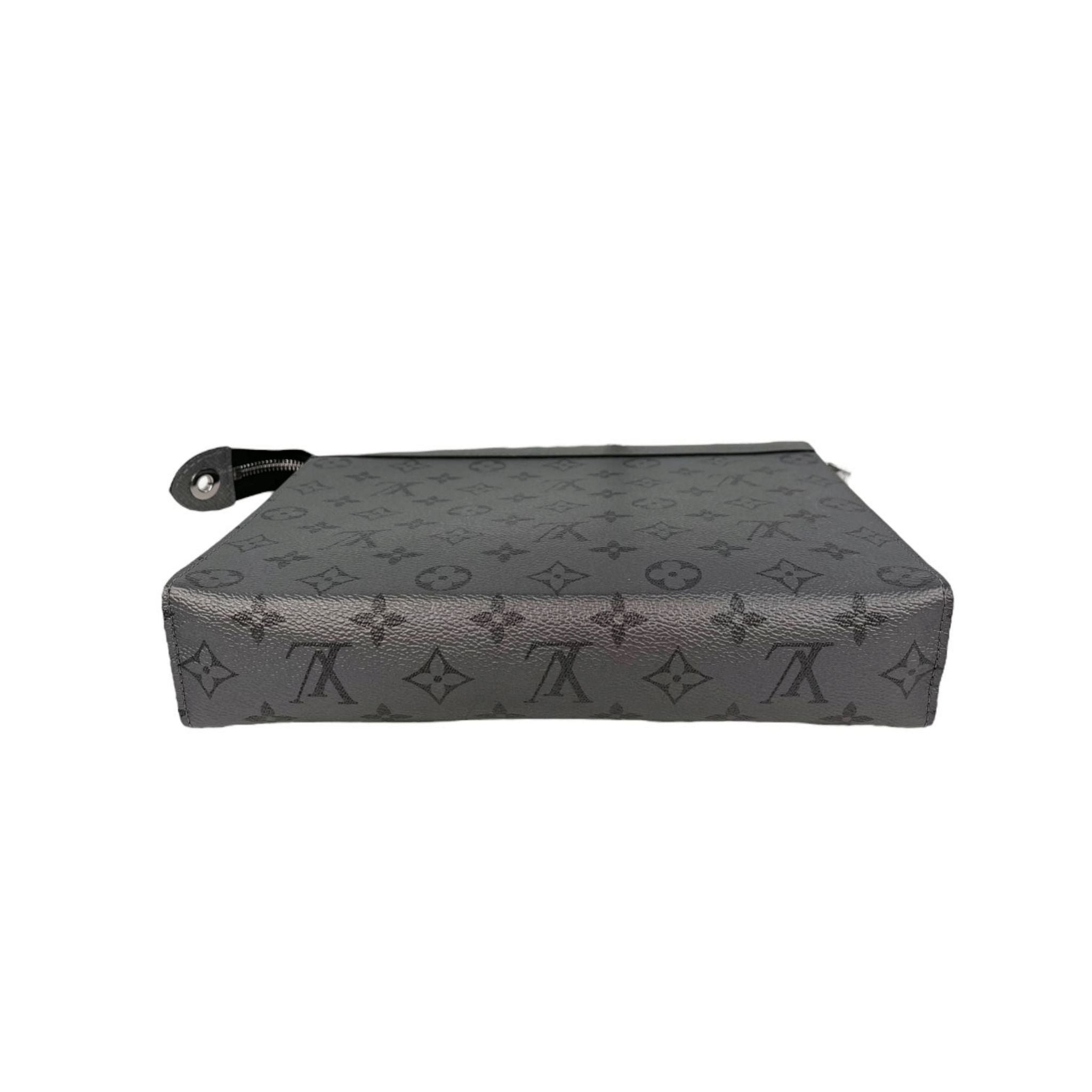 Louis Vuitton Voyage Pouch