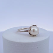 Tiffany & Co. Retired Paloma Picasso Olive Leaf Pearl Sterling Silver Ring