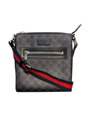 Gucci GG Supreme Coated Canvas Messenger Crossbody Bag