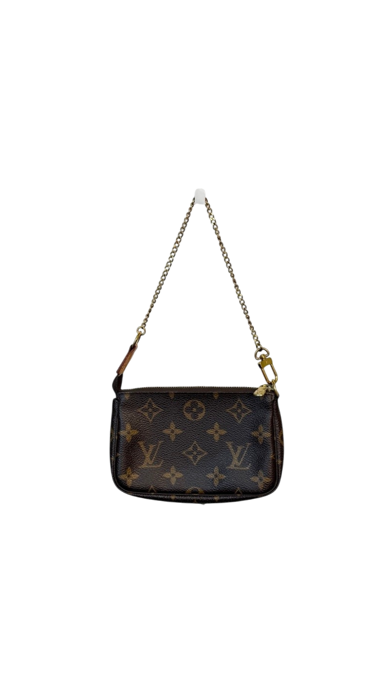 Louis Vuitton Monogram Pochette Bag